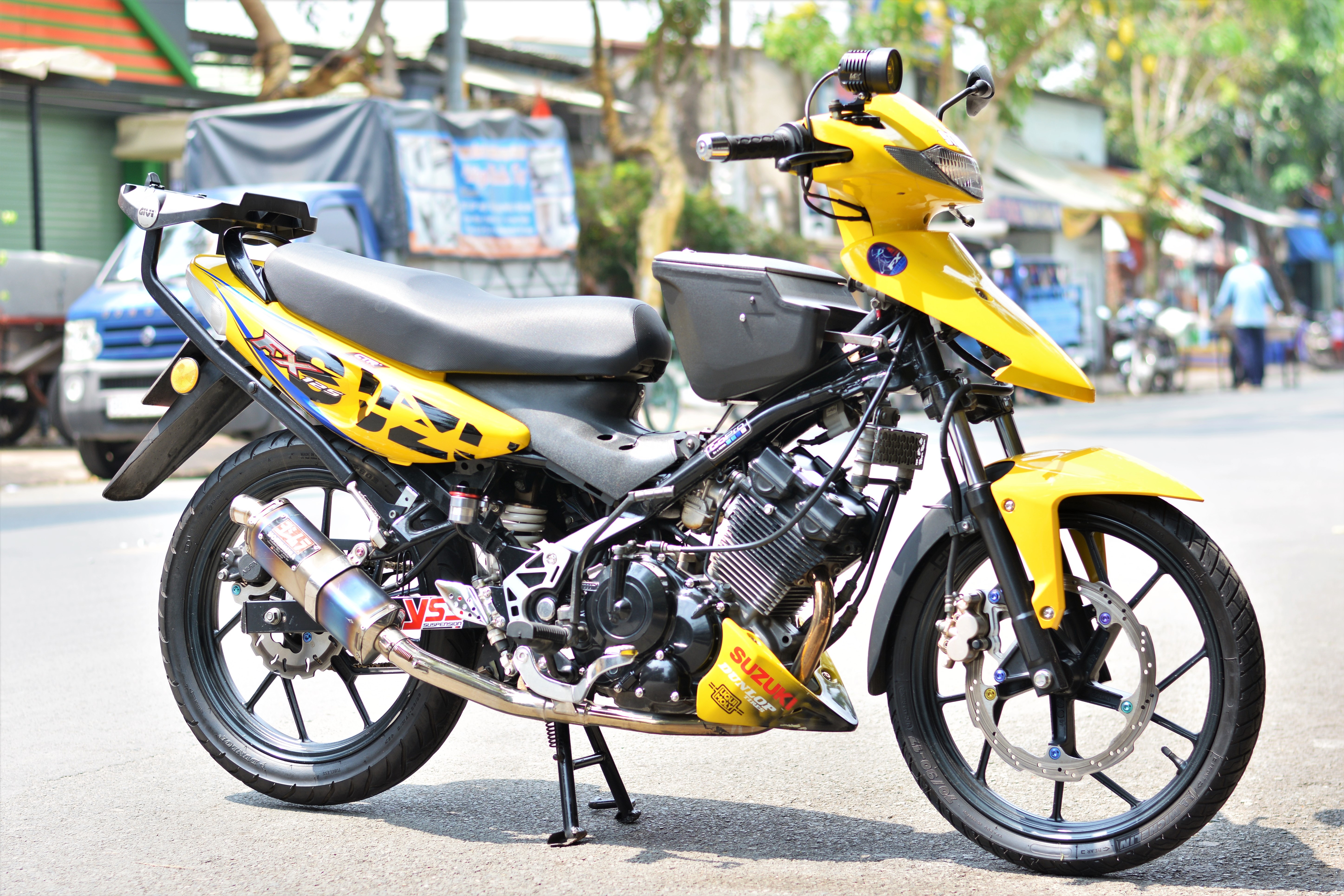 Suzuki FX độ cực chất của dân chơi Sài Gòn ảnh 13 Suzuki FX do cuc chat cua dan choi Sai Gon anh 13