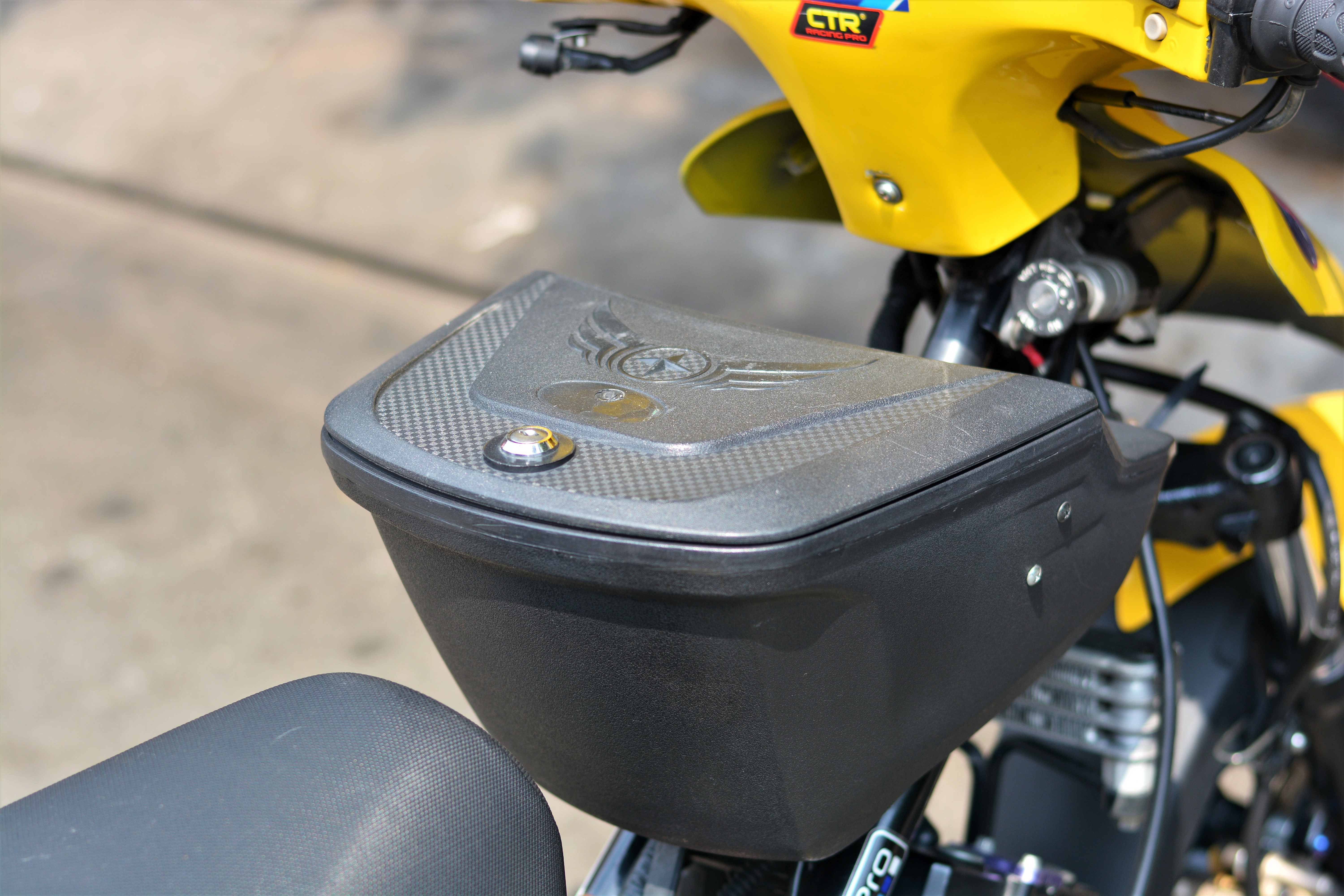 Suzuki FX độ cực chất của dân chơi Sài Gòn ảnh 6 Suzuki FX do cuc chat cua dan choi Sai Gon anh 6