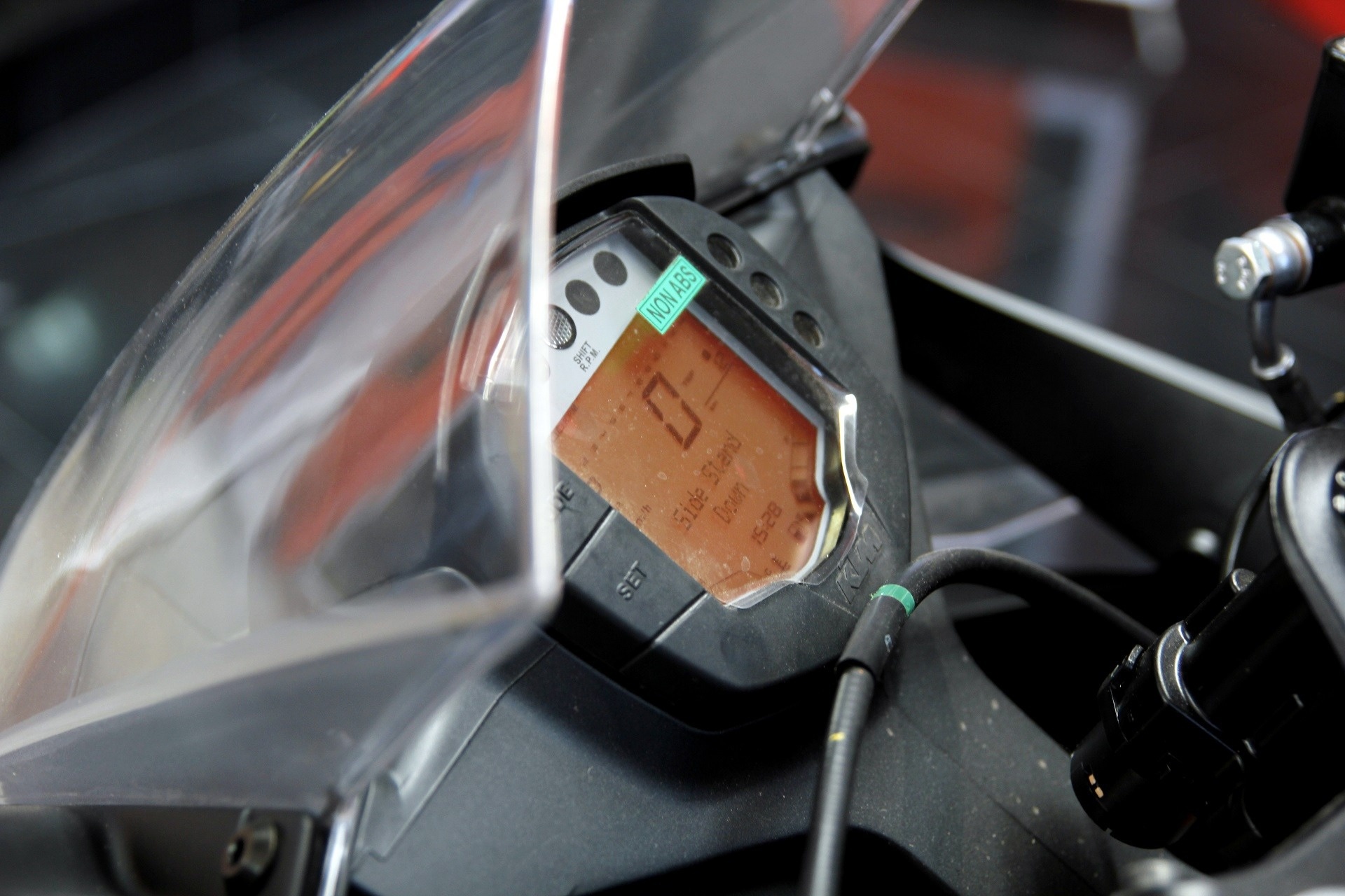 sportbike 400 cc chọn Kawasaki Ninja 400 hay KTM RC 390 ảnh 8 sportbike 400 cc chon Kawasaki Ninja 400 hay KTM RC 390 anh 8