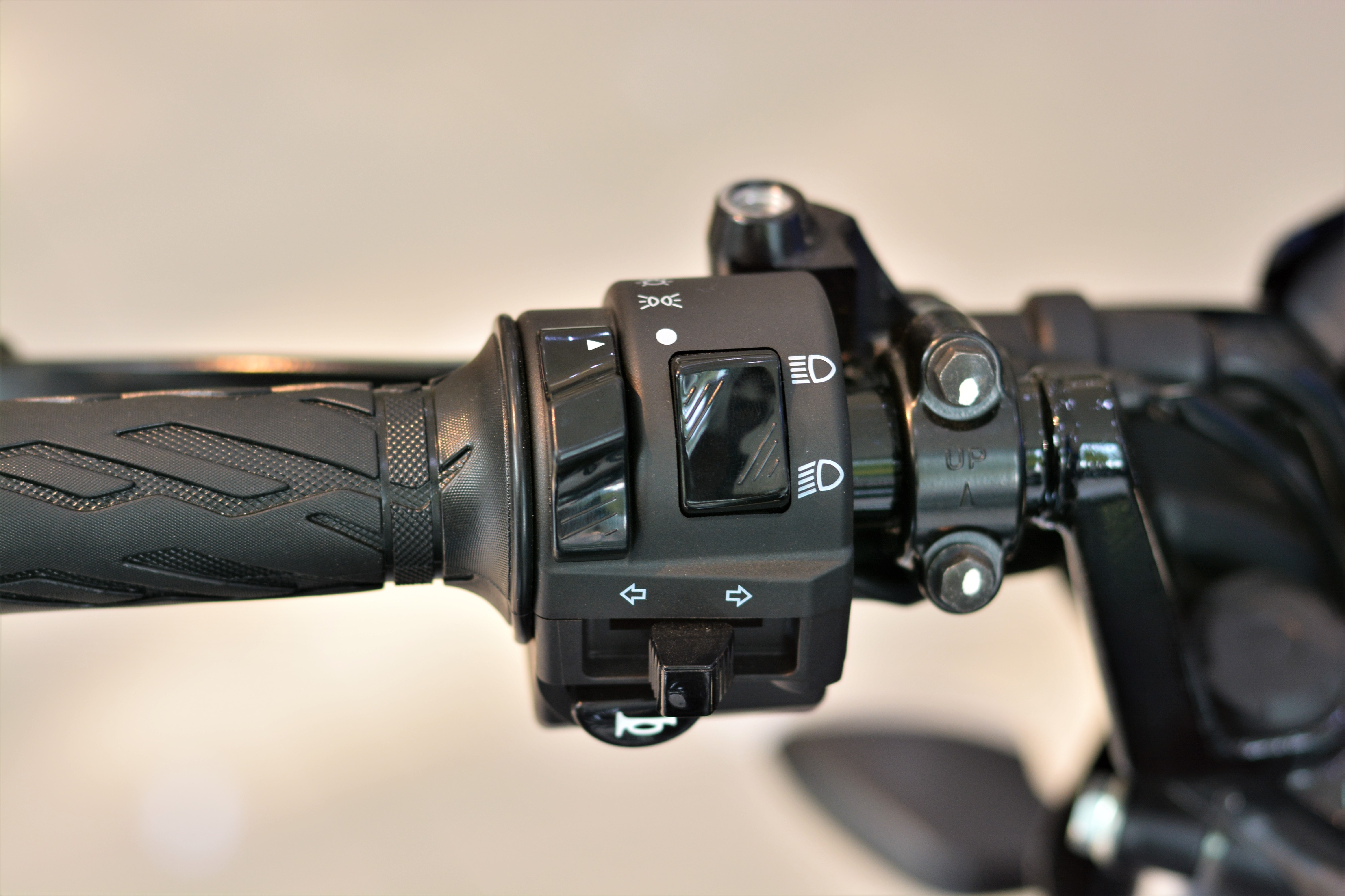 Suzuki Satria F150 chinh hang tai VN anh 5