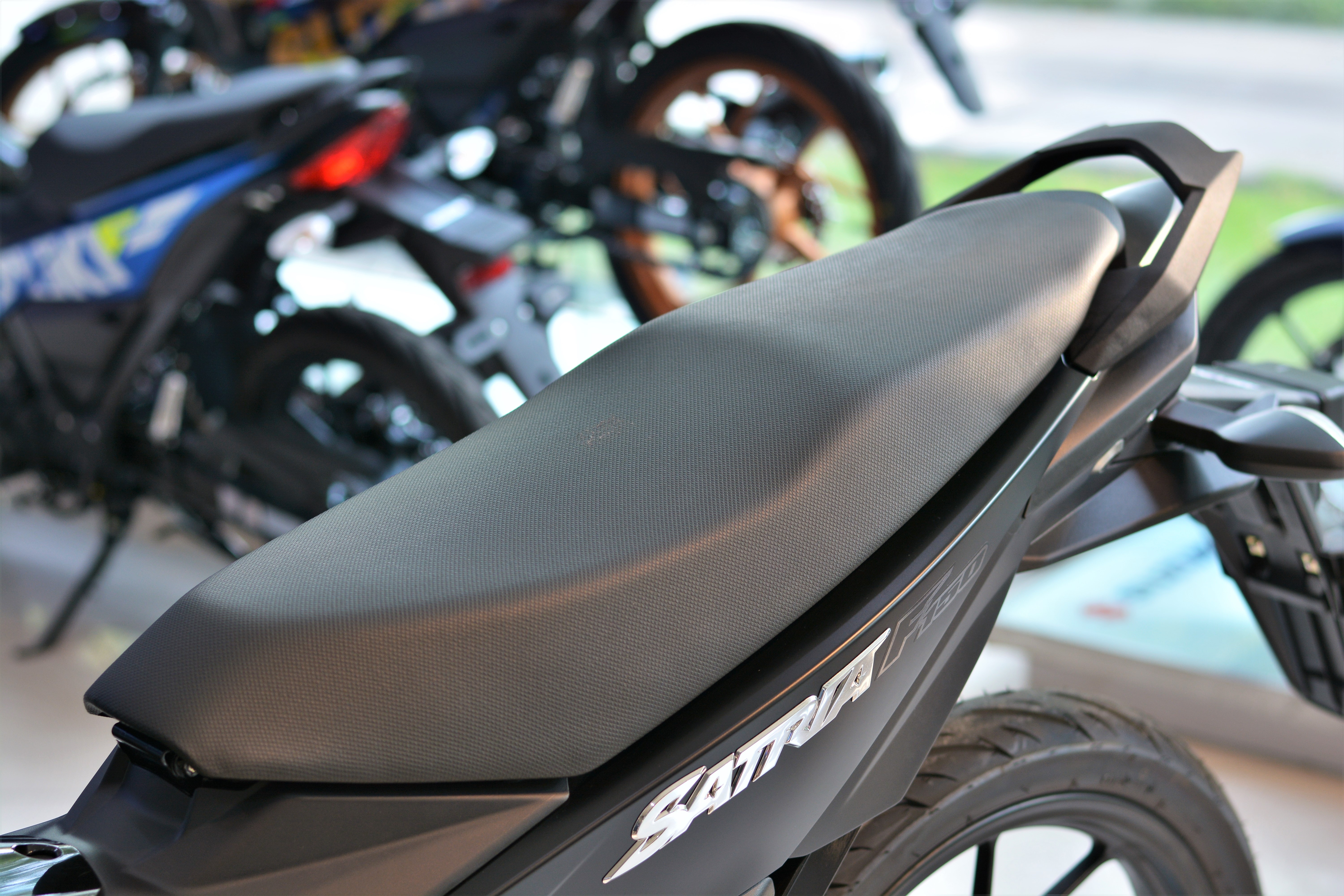 Suzuki Satria F150 chinh hang tai VN anh 8