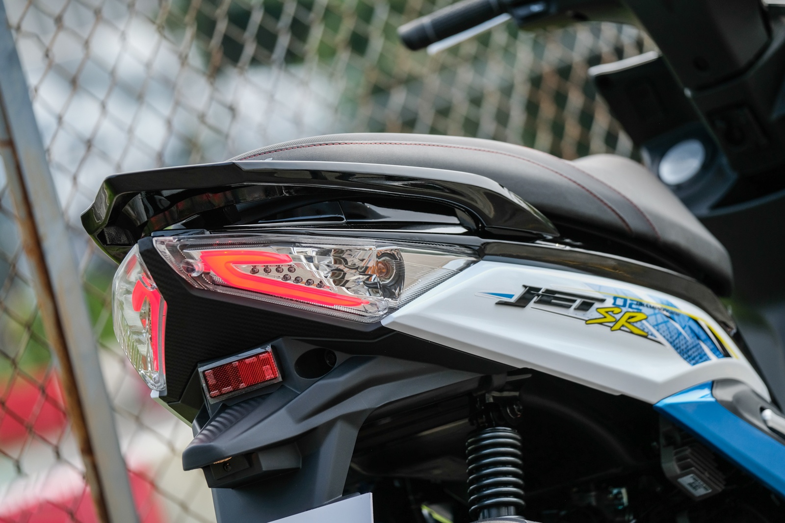 Ra mat SYM JET SR anh 7