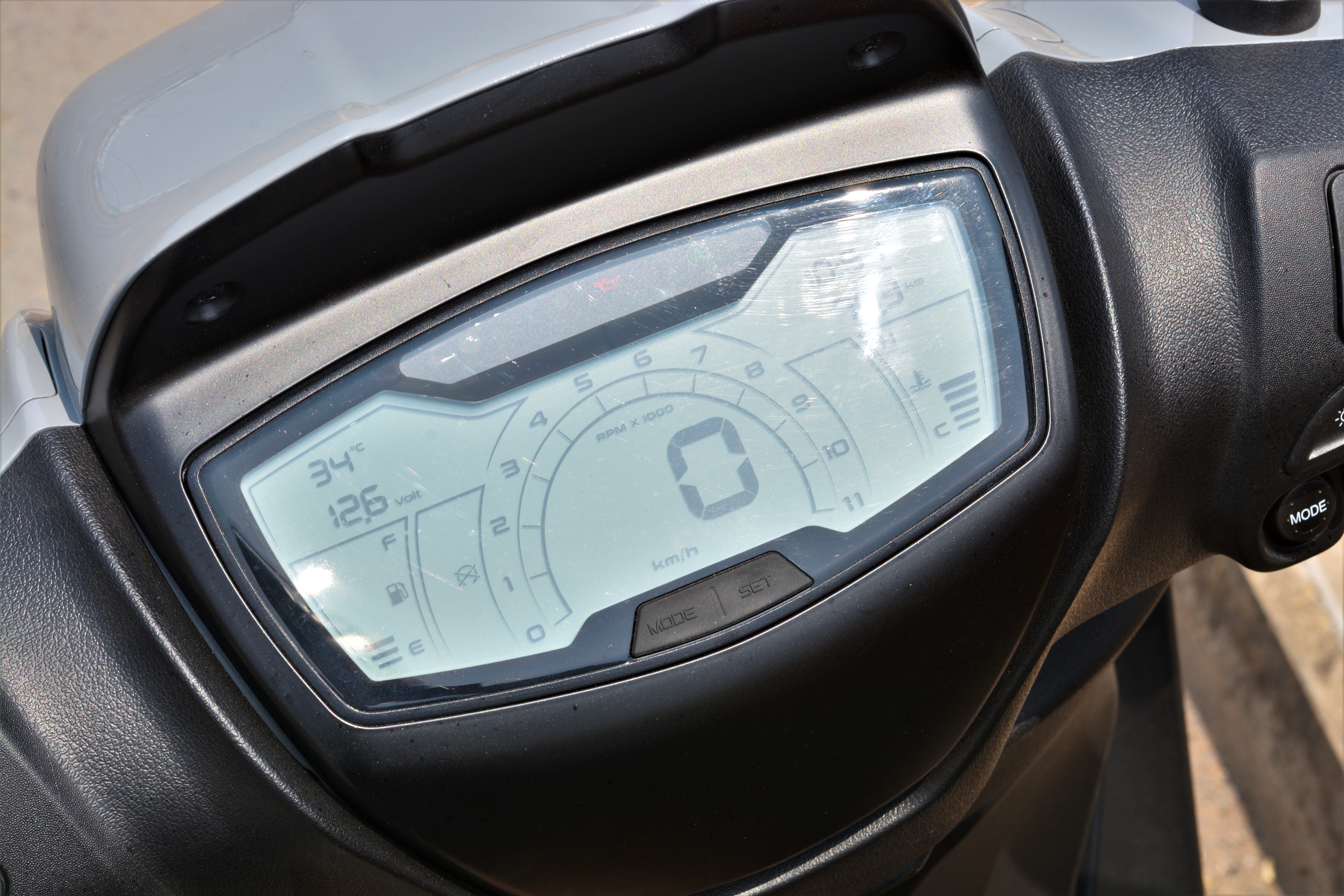 phanh ABS 2 kenh anh 12