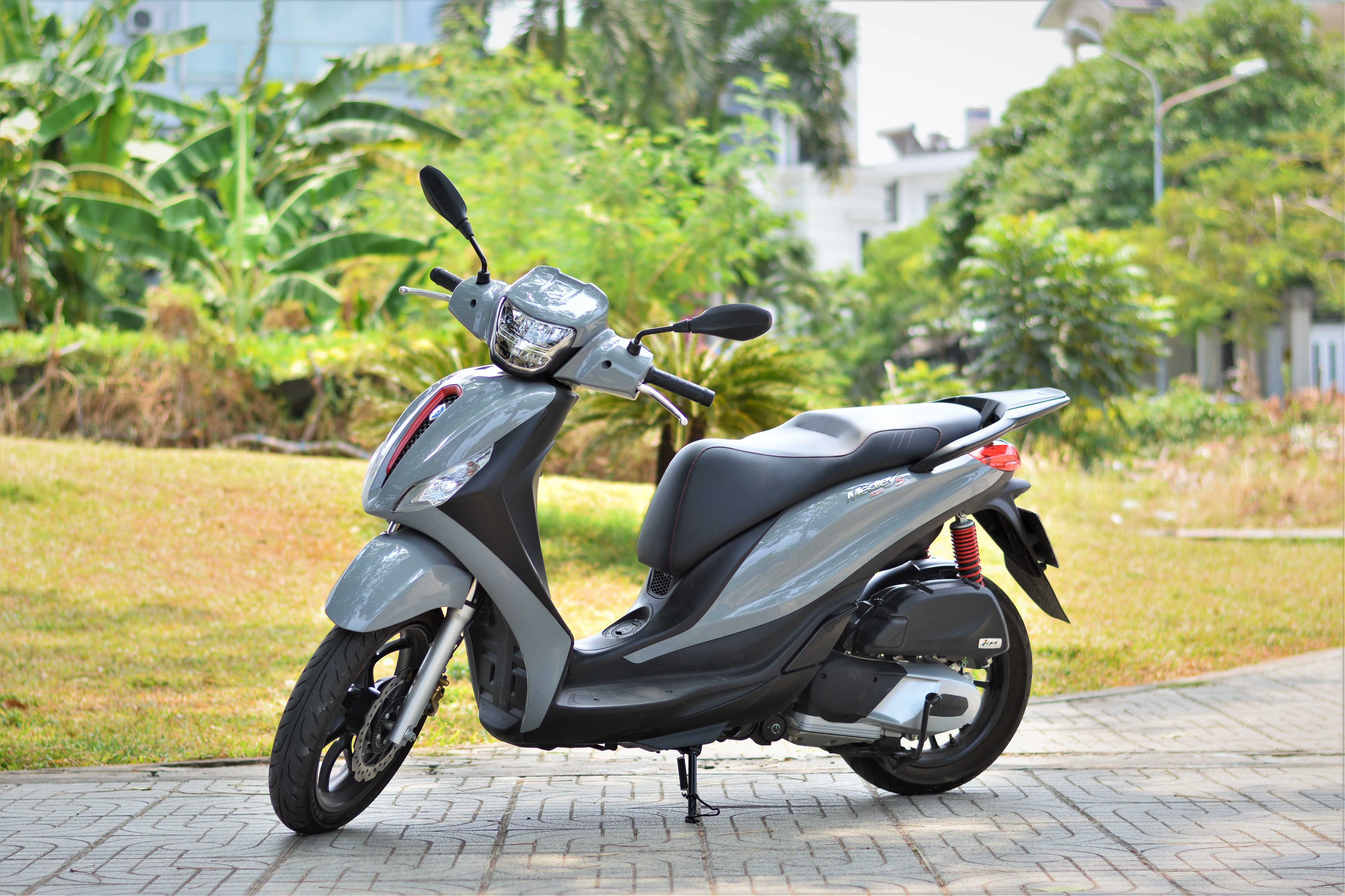 Trai nghiem Piaggio Medley 2020 anh 6