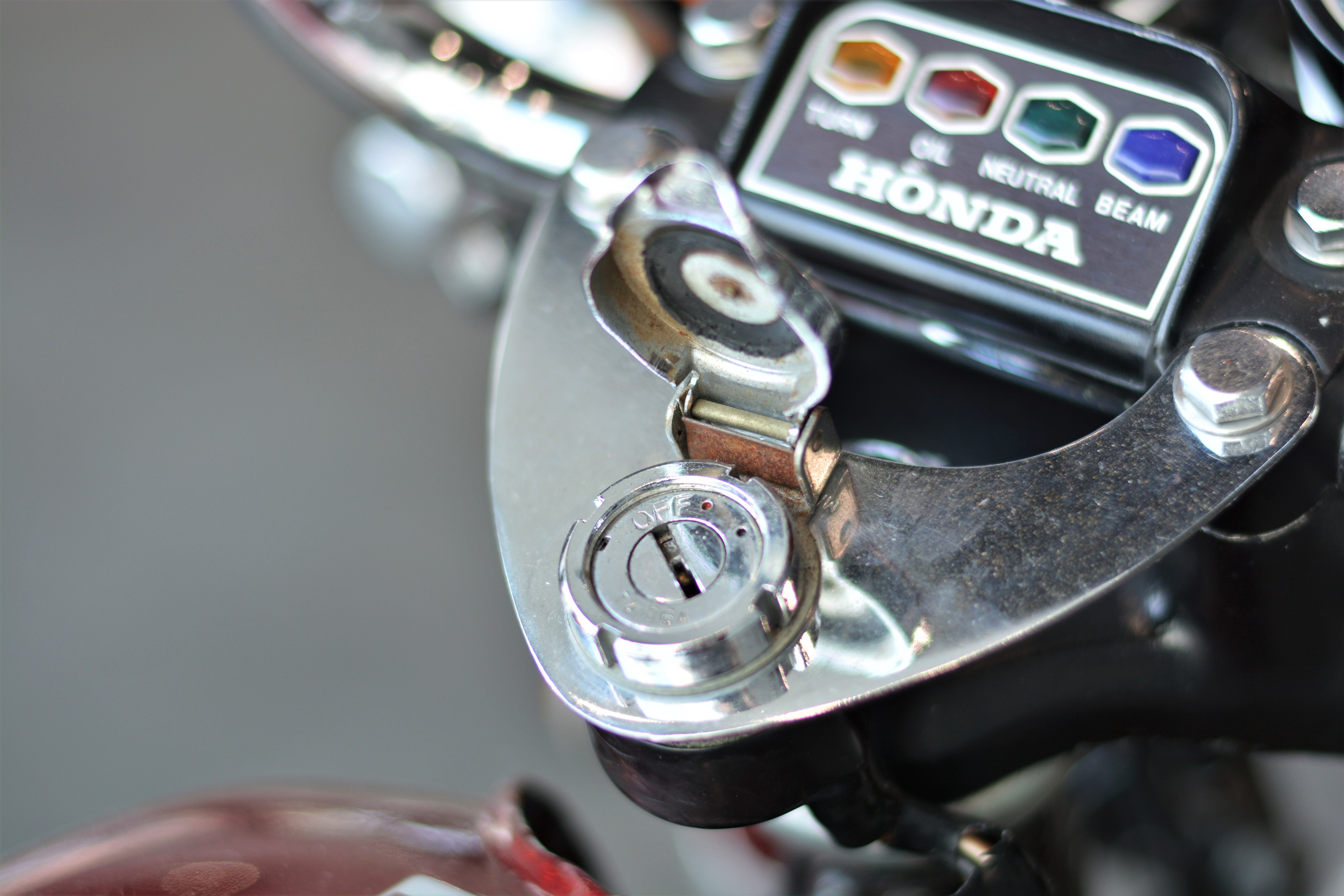 Can canh Honda CB350F hang hiem tai VN anh 10