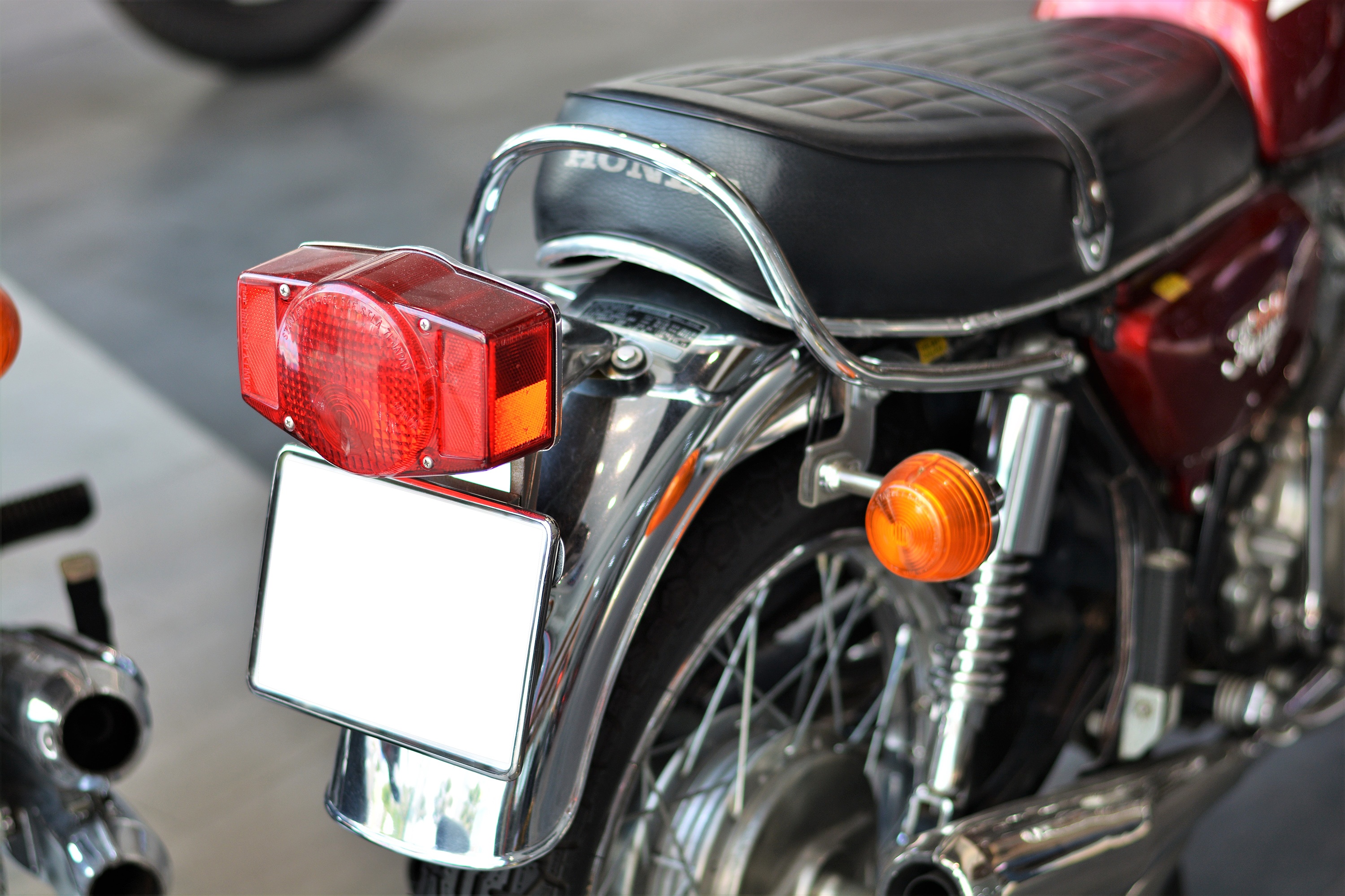 Can canh Honda CB350F hang hiem tai VN anh 9