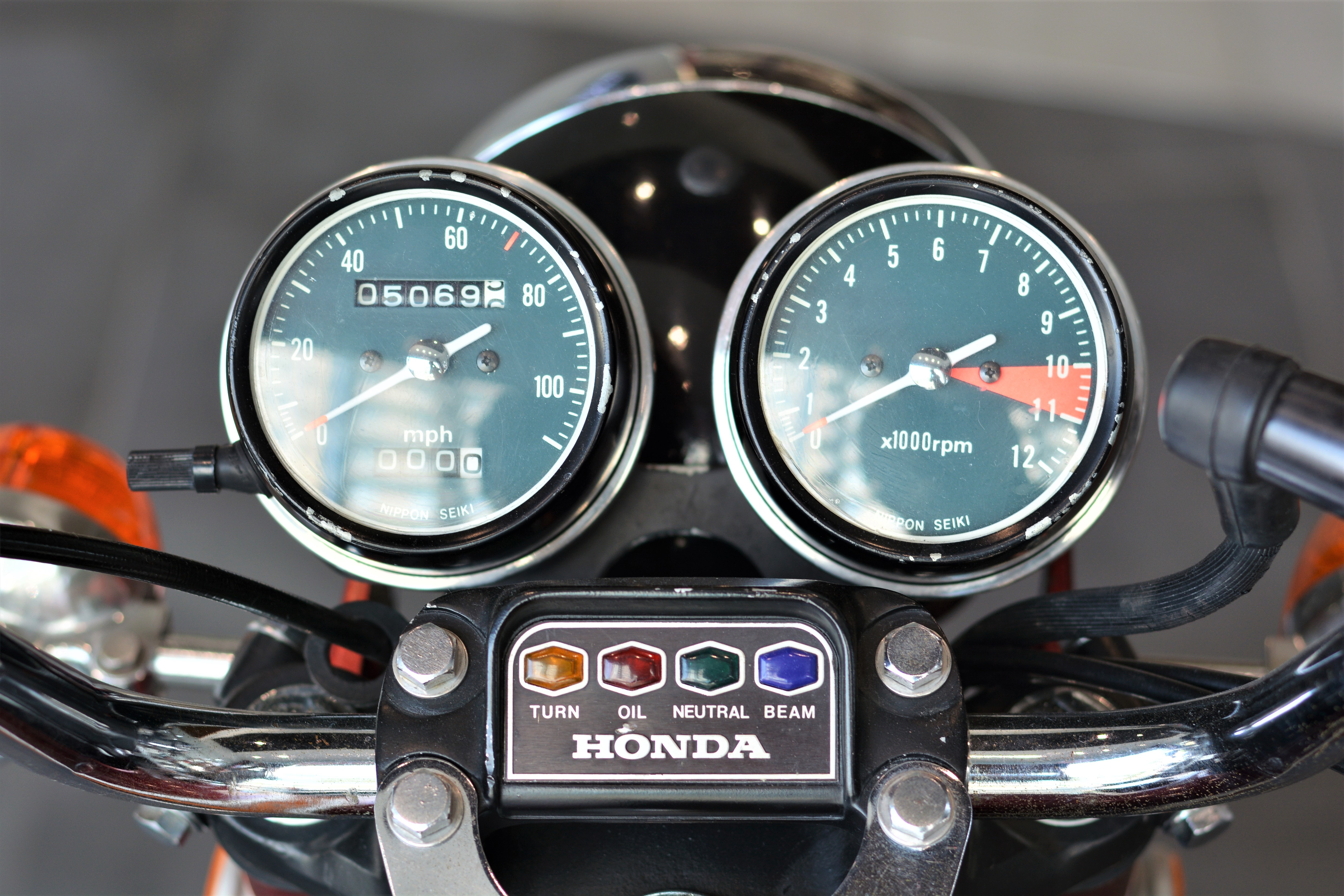 Can canh Honda CB350F hang hiem tai VN anh 4