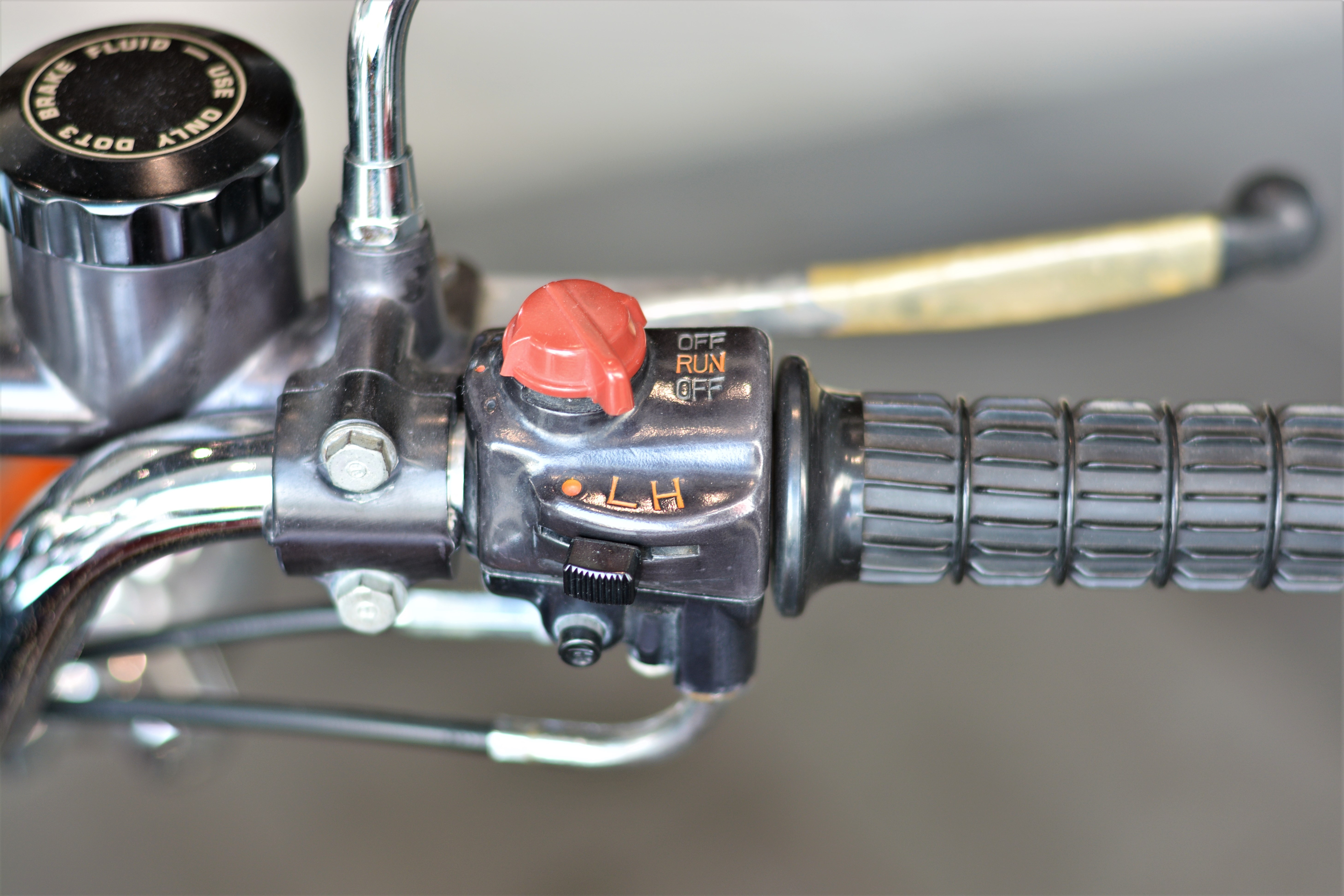 Can canh Honda CB350F hang hiem tai VN anh 5