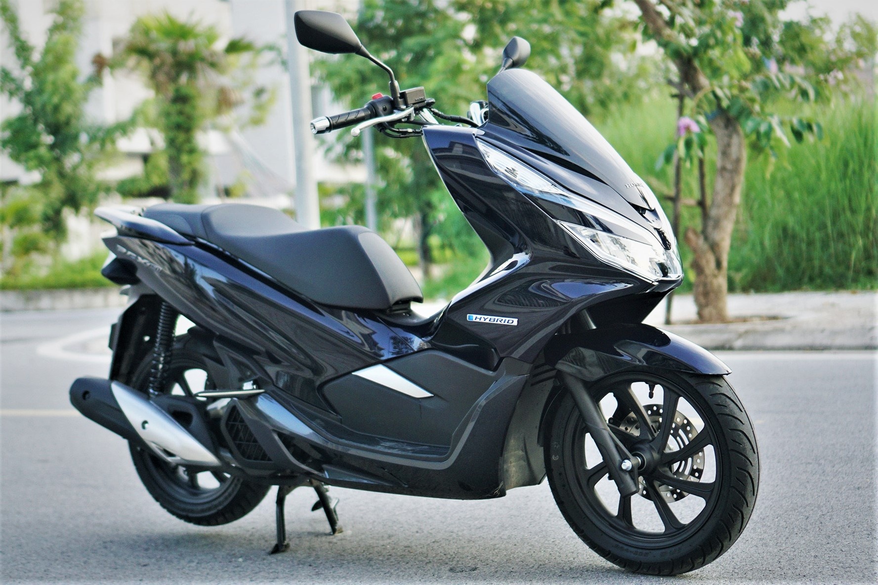 6 mau xe tay ga pho thong dat nhat Viet Nam hinh anh