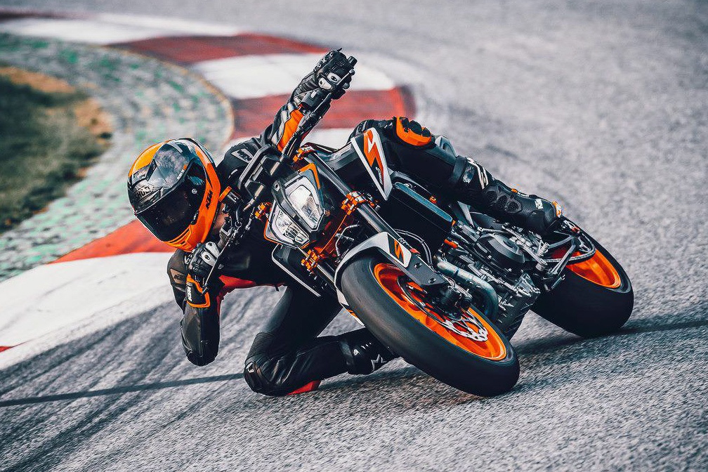 Ra mat KTM Duke 890 R 2020 anh 6
