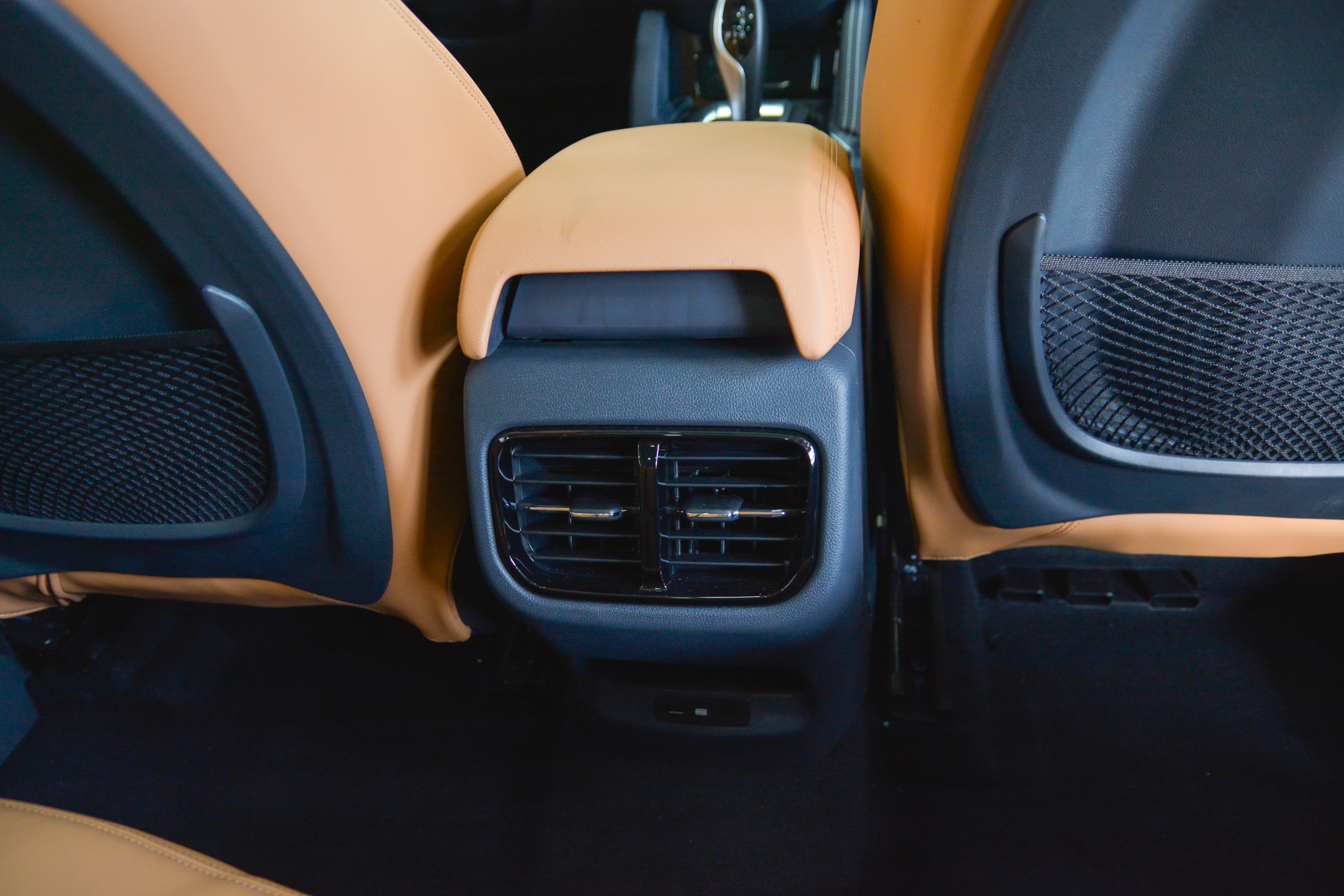 Cận cảnh Brilliance V7 tại VN ảnh 14 Can canh Brilliance V7 tai VN anh 14