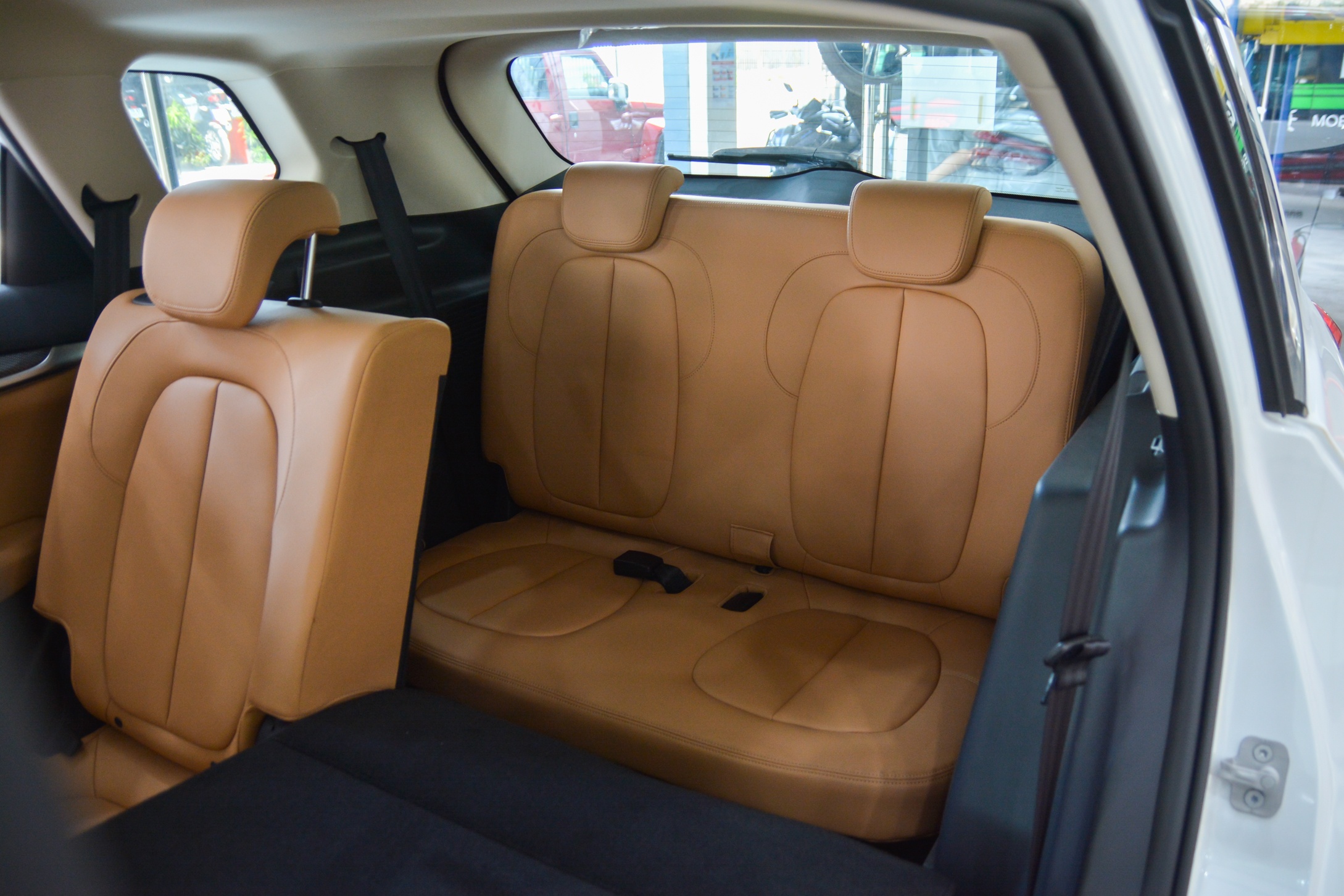 Can canh Brilliance V7 tai VN anh 15