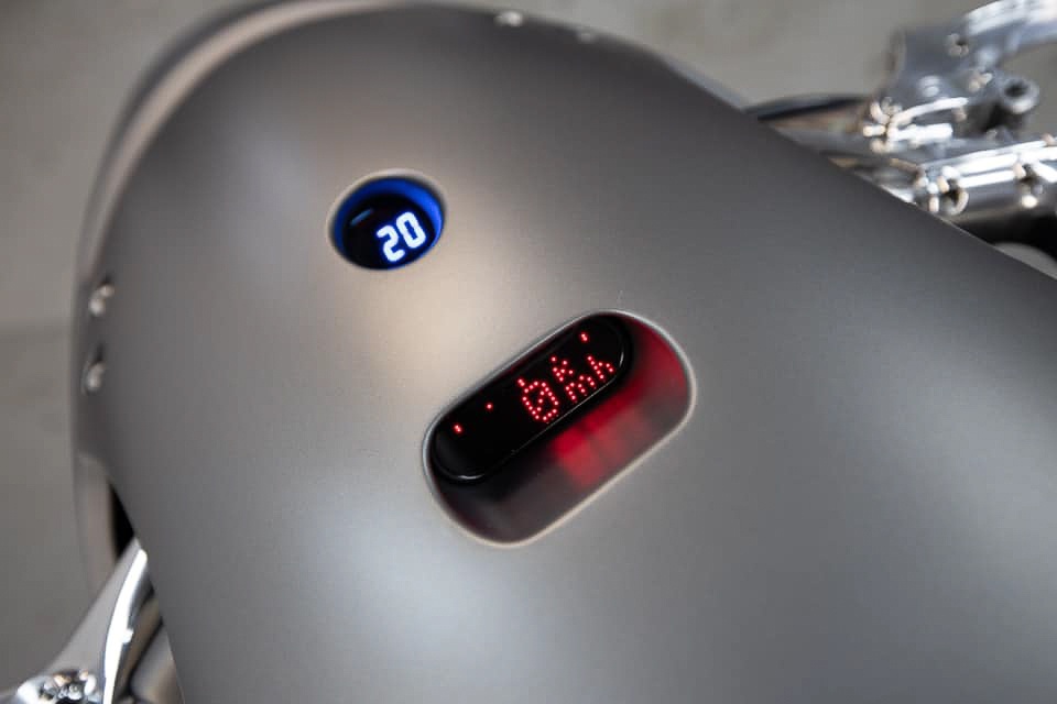 BMW R nineT voi ban do den tu tuong lai anh 4