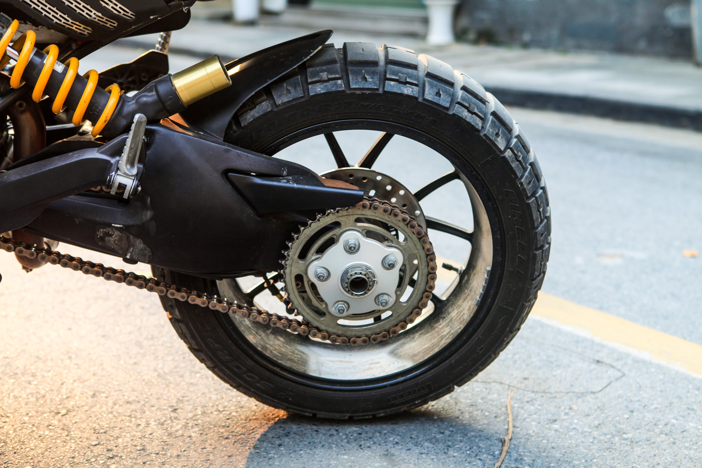 Ducati Scrambler Icon của biker Việt thắng cuộc thi độ xe thế giới ảnh 9 Ducati Scrambler Icon cua biker Viet thang cuoc thi do xe the gioi anh 9