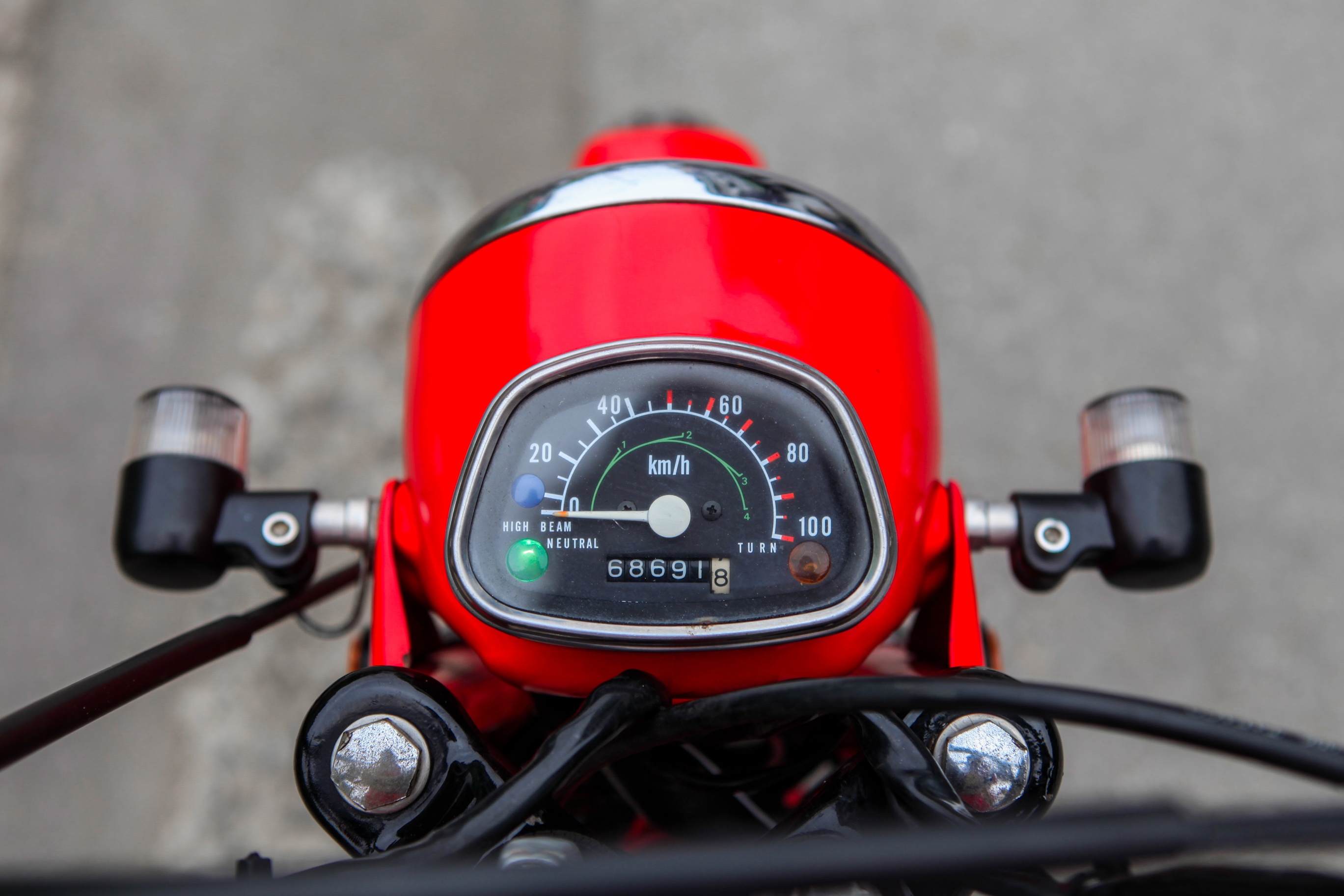 Can canh hang hiem Honda CT110 tai Viet Nam anh 5