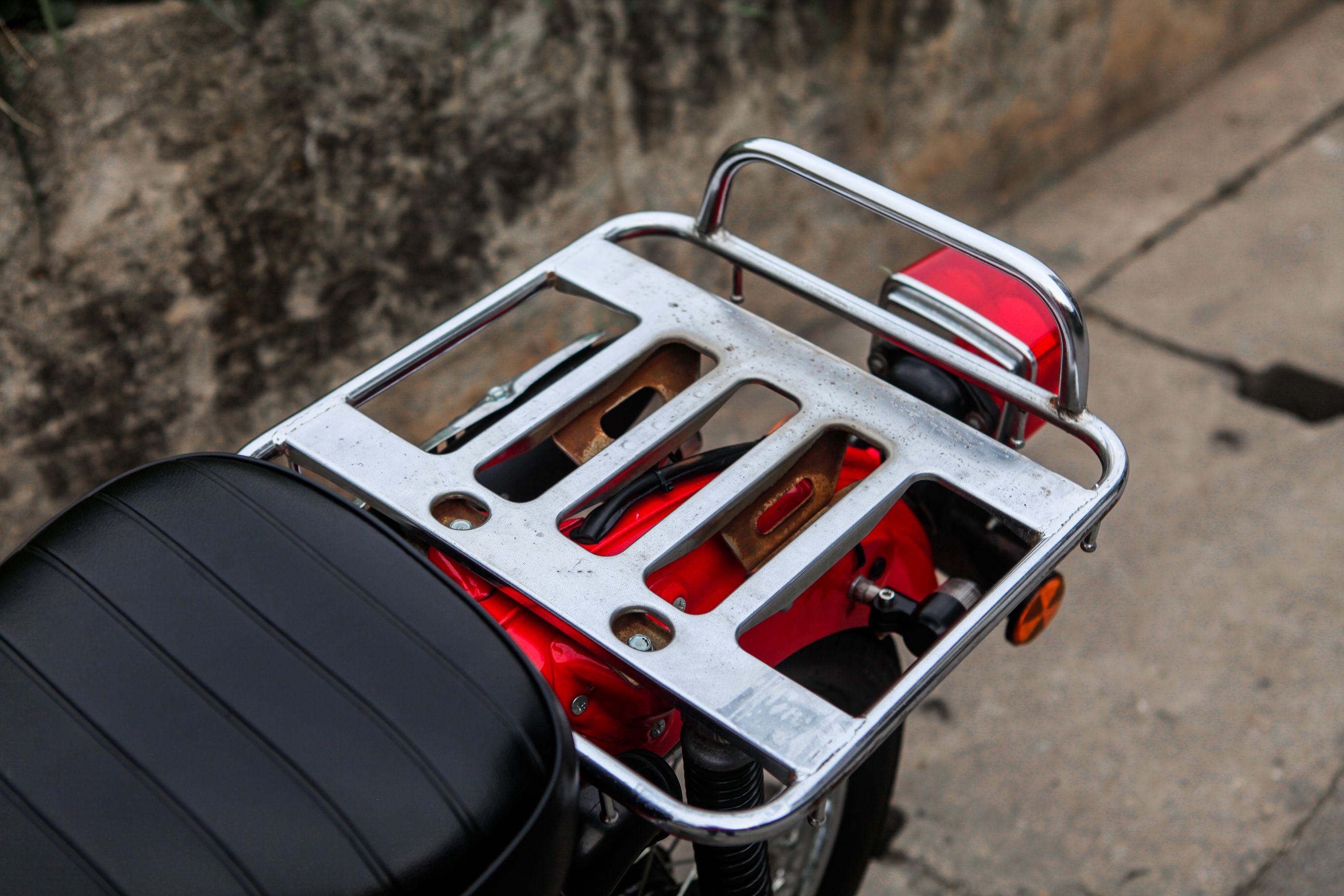 Cận cảnh hàng hiếm Honda CT110 tại Việt Nam ảnh 9 Can canh hang hiem Honda CT110 tai Viet Nam anh 9