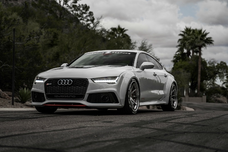 Audi RS7 với gói độ thân rộng rao bán giá gần 100.000 USD ảnh 1 Audi RS7 voi goi do than rong rao ban gia gan 100.000 USD anh 1