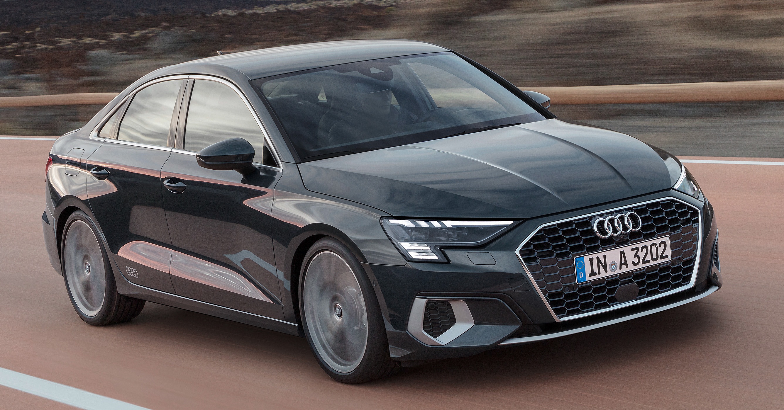Ra mắt Audi A3 Sedan thế hệ mới  ảnh 3 Ra mat Audi A3 Sedan the he moi anh 3