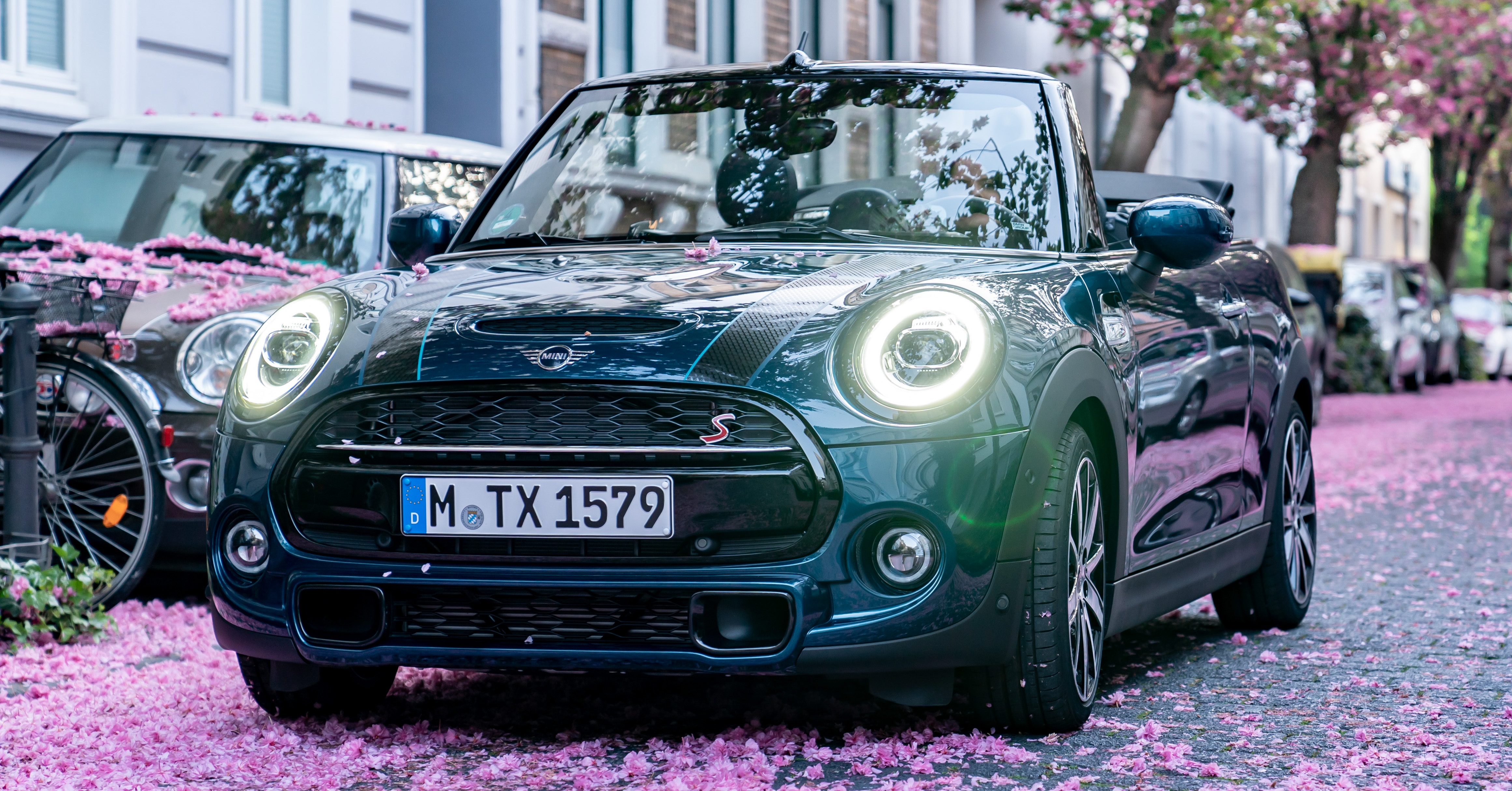 Ra mat Mini Convertible Sidewalk Edition anh 3