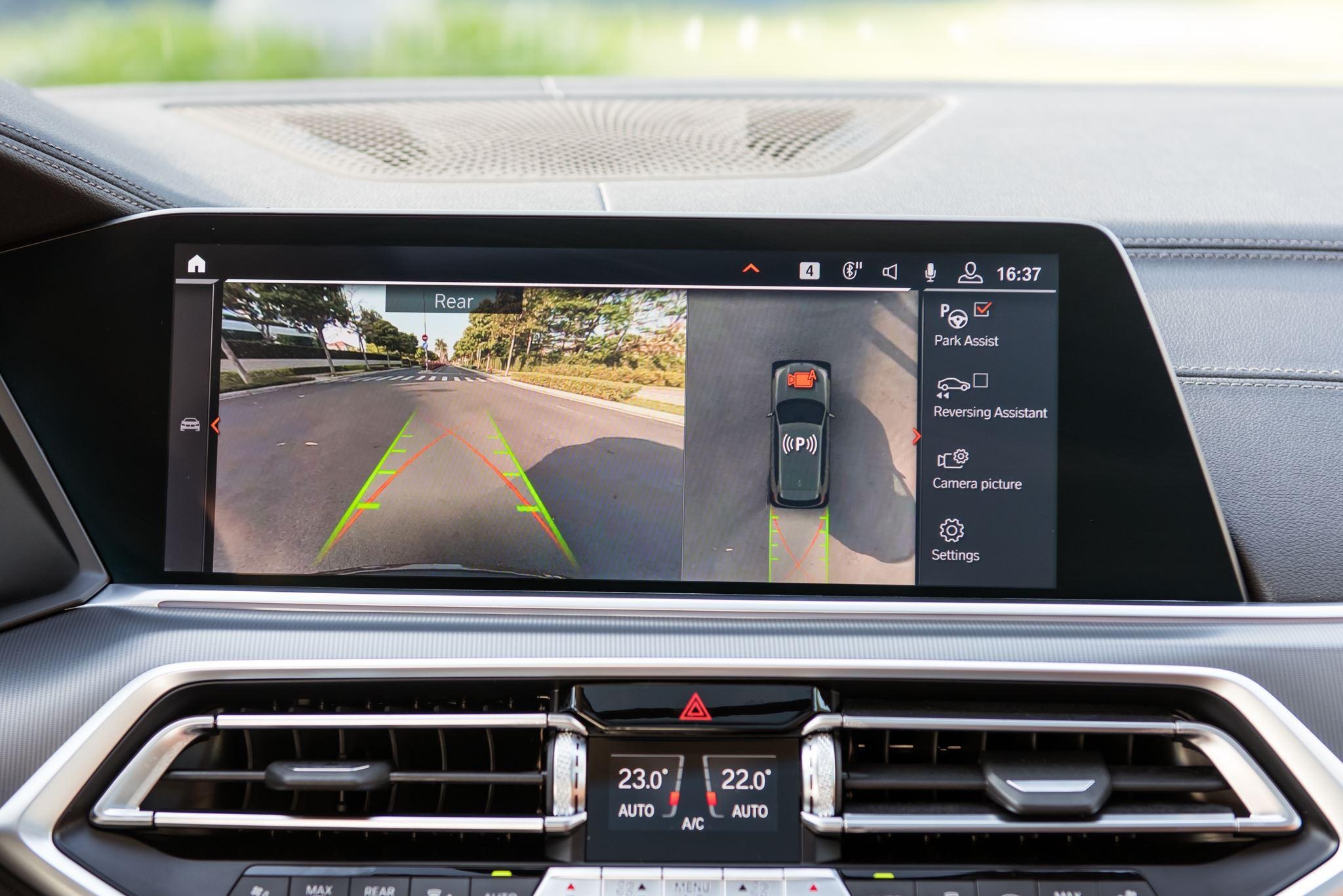 Chi tiet BMW X5 vua ra mat VN anh 16