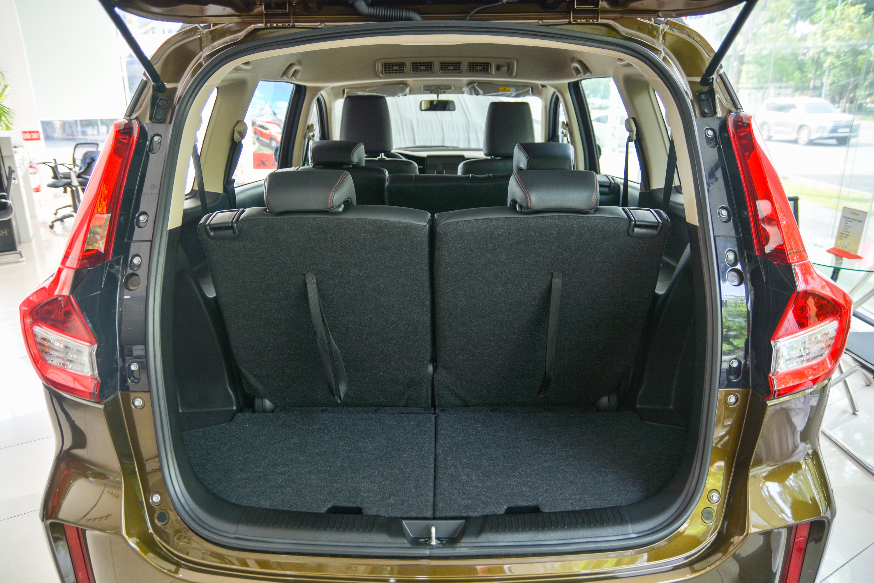 SUV 7 chỗ cỡ nhỏ ảnh 12 SUV 7 cho co nho anh 12