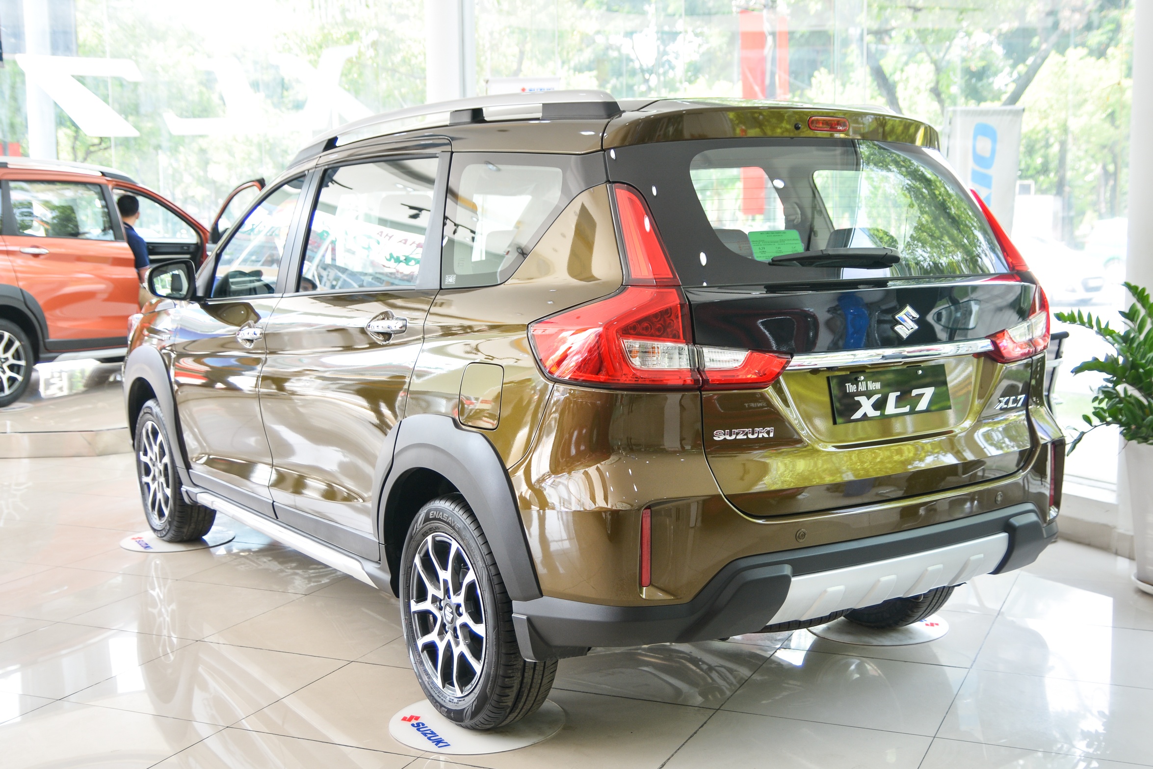 SUV 7 chỗ cỡ nhỏ ảnh 8 SUV 7 cho co nho anh 8