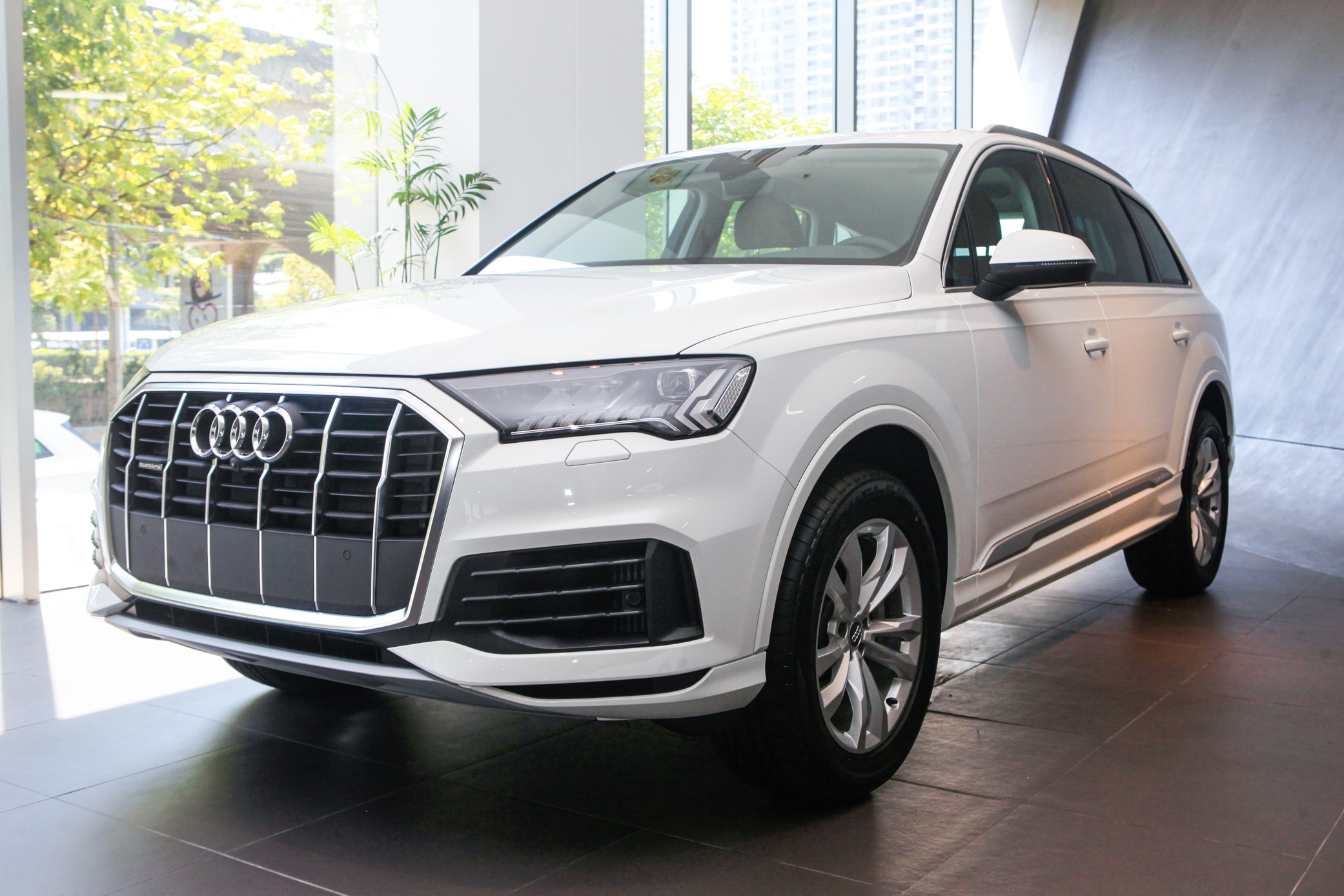 Nhung chi phi phat sinh it nguoi chu y khi mua oto anh 1