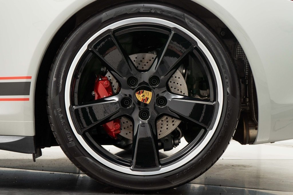 Chi tiet Porsche 911 Carrera GTS Rennsport Reunion anh 5