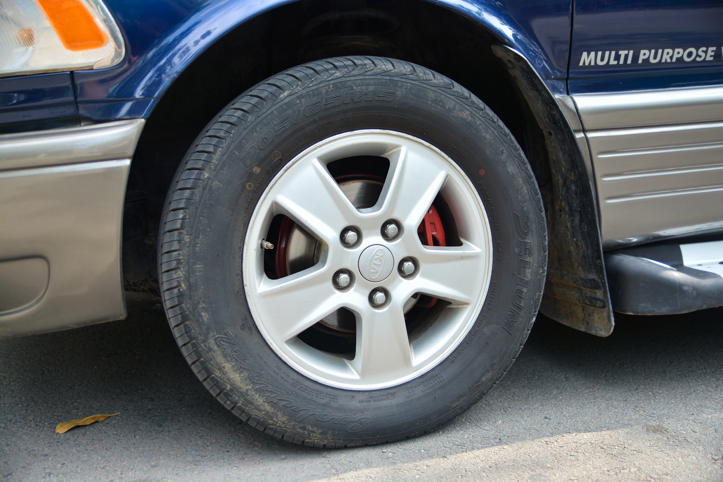 Toyota Previa phiên bản nhà di động của dân chơi Việt ảnh 11 Toyota Previa phien ban nha di dong cua dan choi Viet anh 11