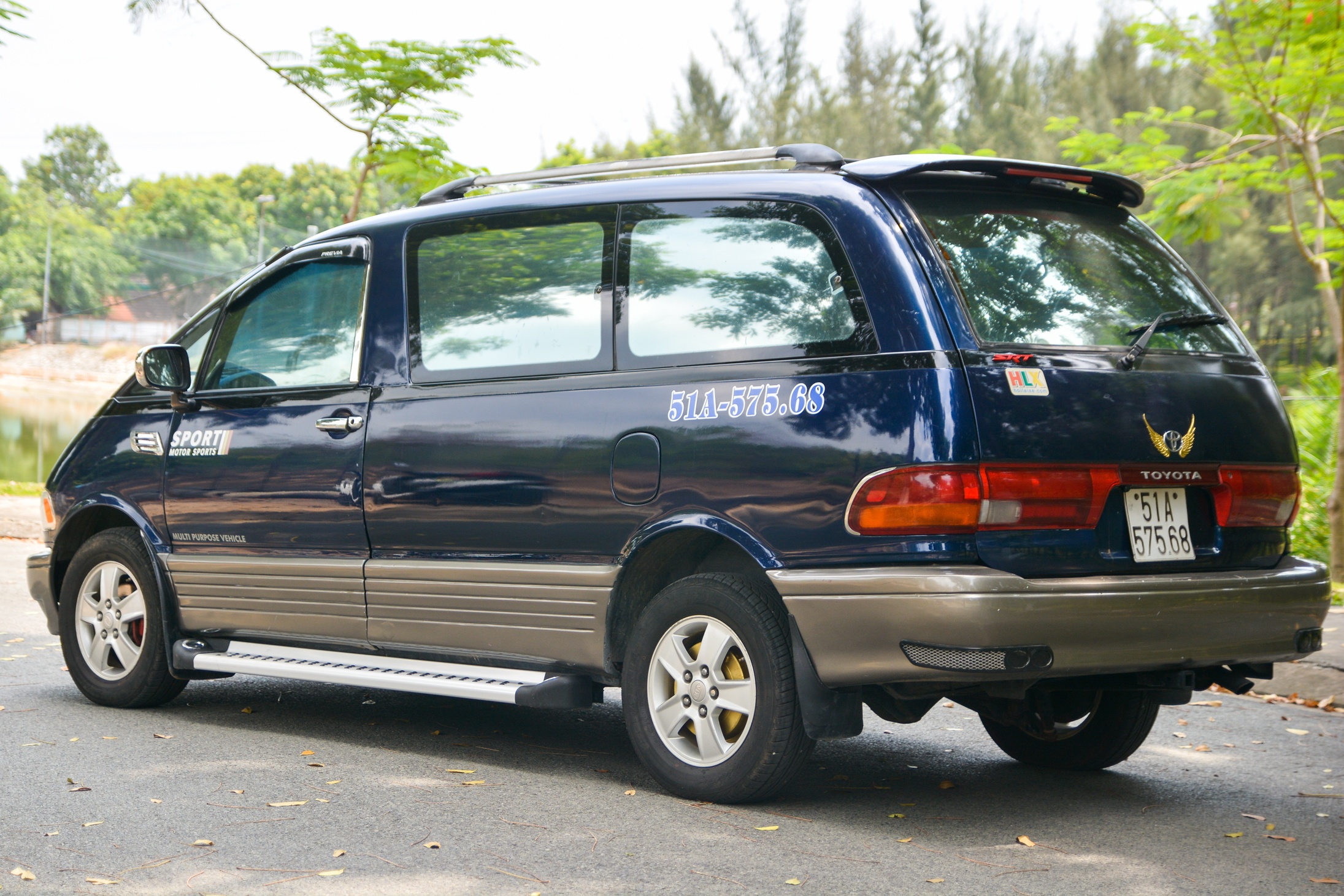 Toyota Previa phiên bản nhà di động của dân chơi Việt ảnh 2 Toyota Previa phien ban nha di dong cua dan choi Viet anh 2