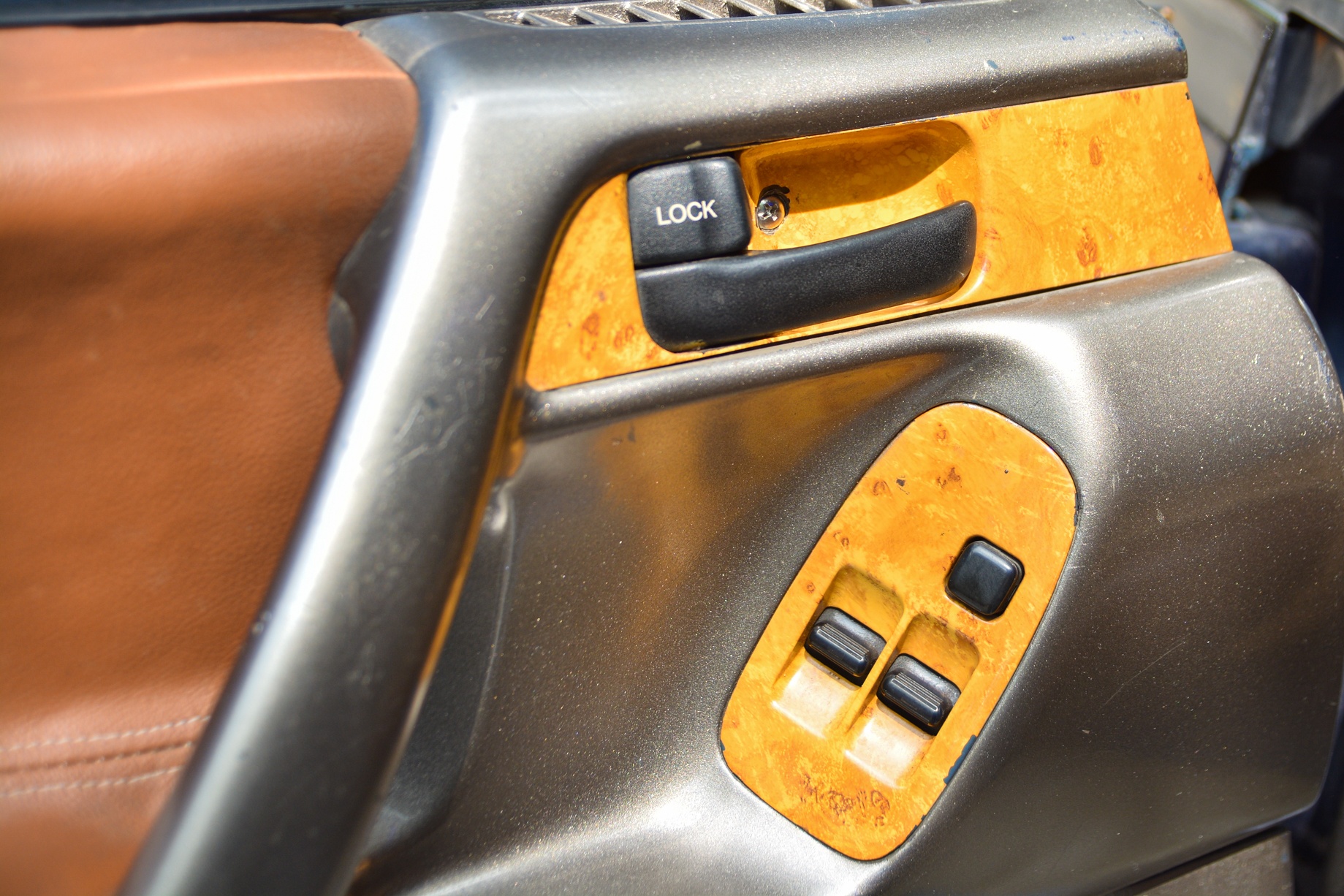 Toyota Previa phiên bản nhà di động của dân chơi Việt ảnh 20 Toyota Previa phien ban nha di dong cua dan choi Viet anh 20