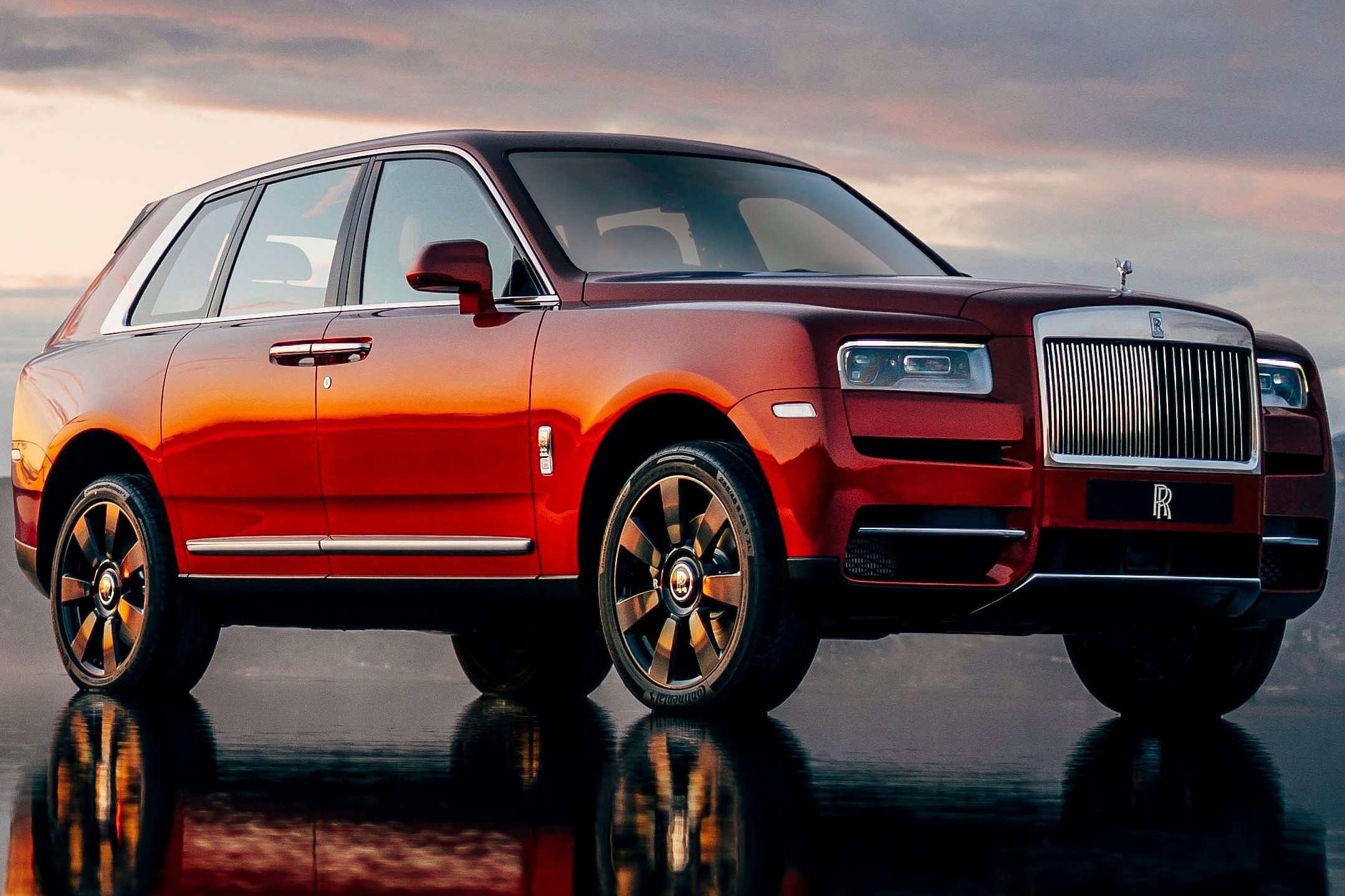 Nhung oto co dong co lon nhat the gioi, tu Bentley den Bugatti hinh anh