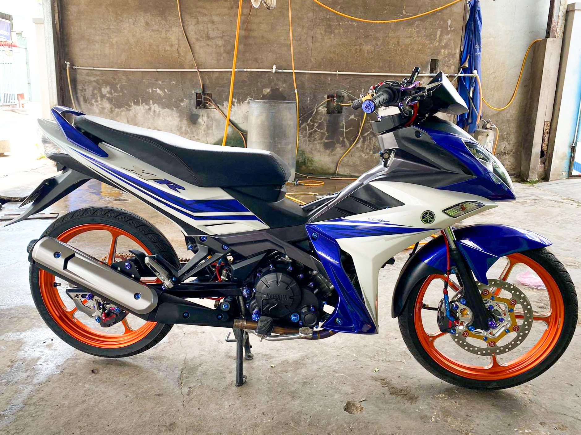 Yamaha Exciter bien hoa thanh Yamaha X1R voi goi do tram trieu anh 1