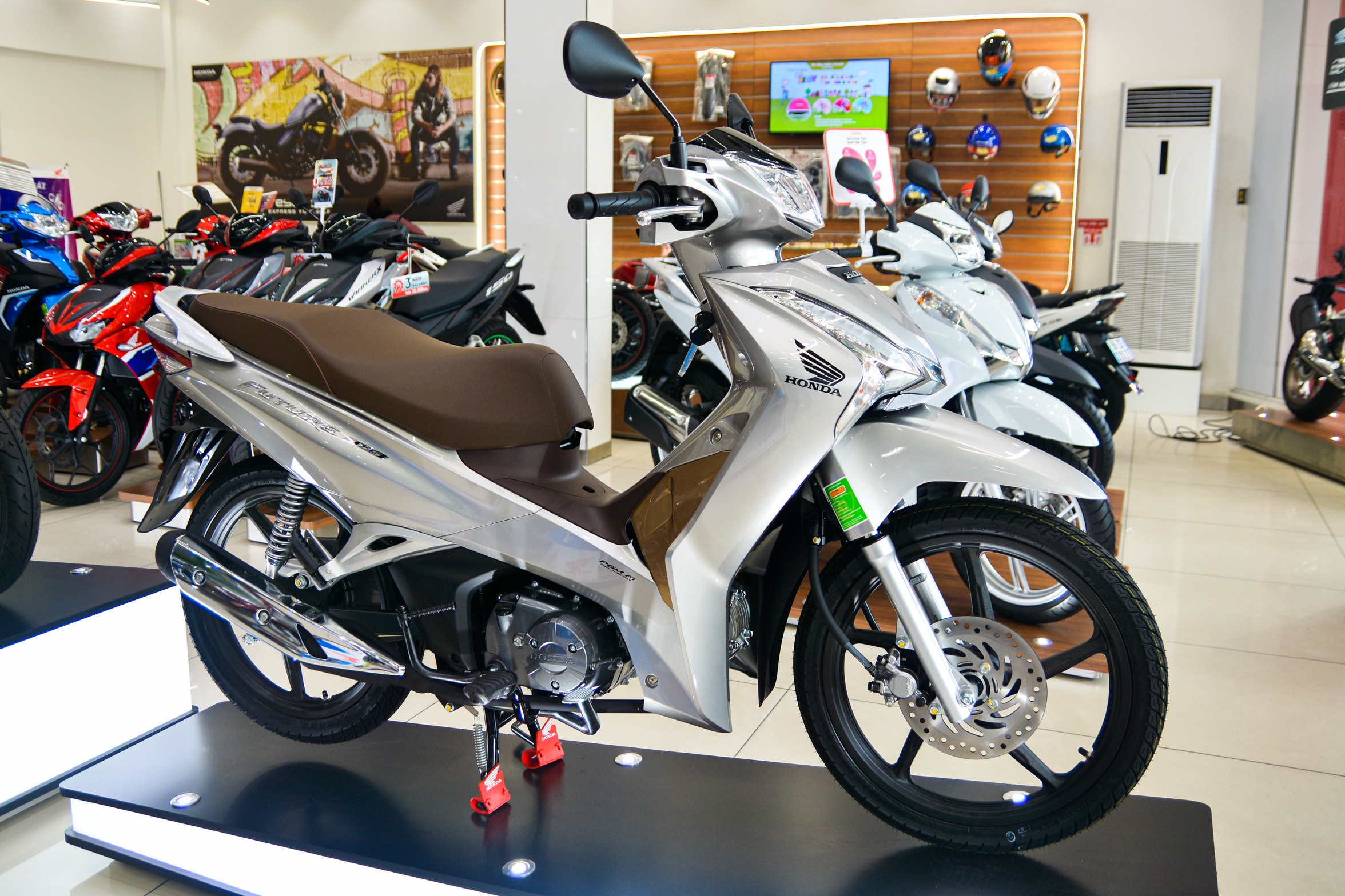Honda Future FI 2020 về đại lý - bỏ công tắc đèn,  thêm màu mới ảnh 1 Honda Future FI 2020 ve dai ly - bo cong tac den,  them mau moi anh 1