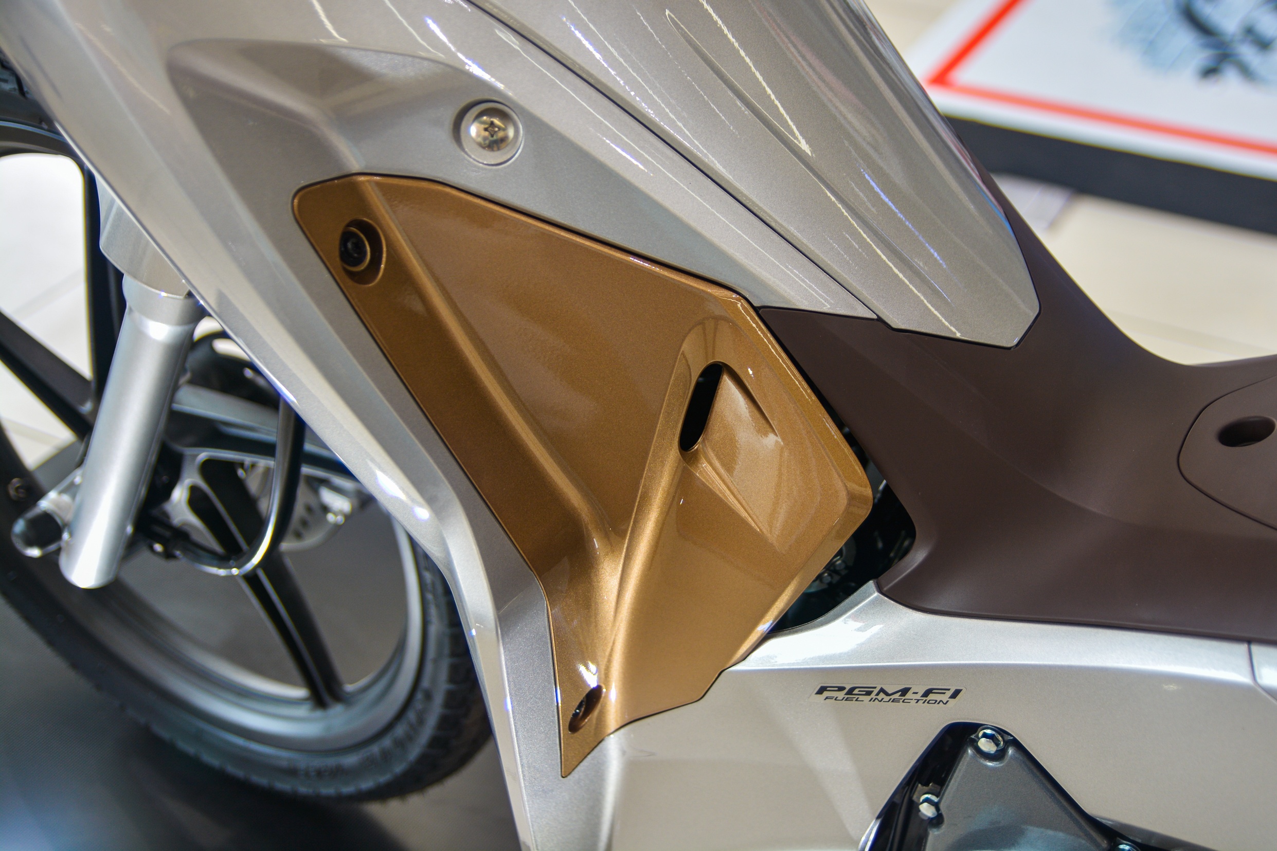 Honda Future FI 2020 về đại lý - bỏ công tắc đèn,  thêm màu mới ảnh 9 Honda Future FI 2020 ve dai ly - bo cong tac den,  them mau moi anh 9