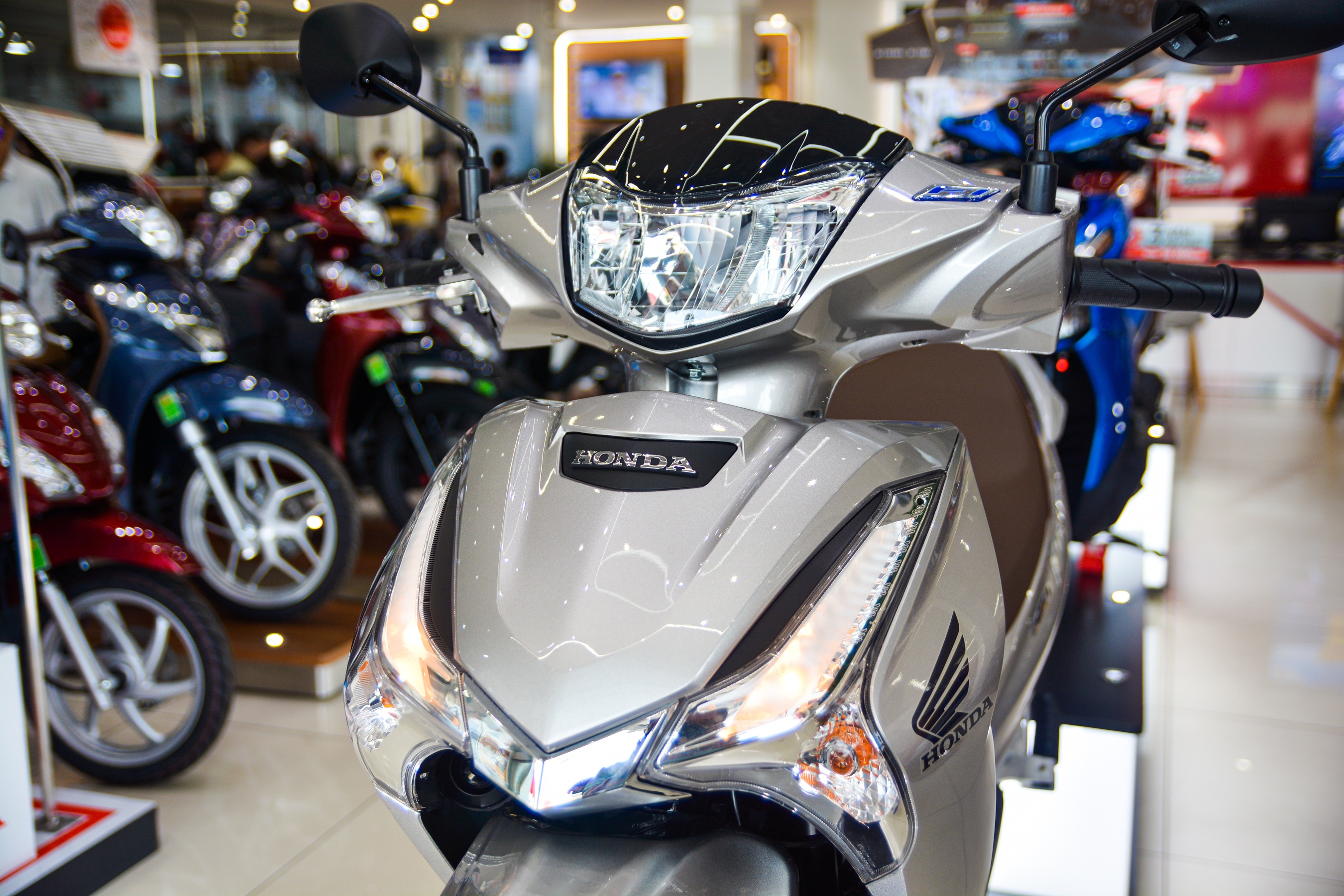Honda Future FI 2020 về đại lý - bỏ công tắc đèn,  thêm màu mới ảnh 4 Honda Future FI 2020 ve dai ly - bo cong tac den,  them mau moi anh 4