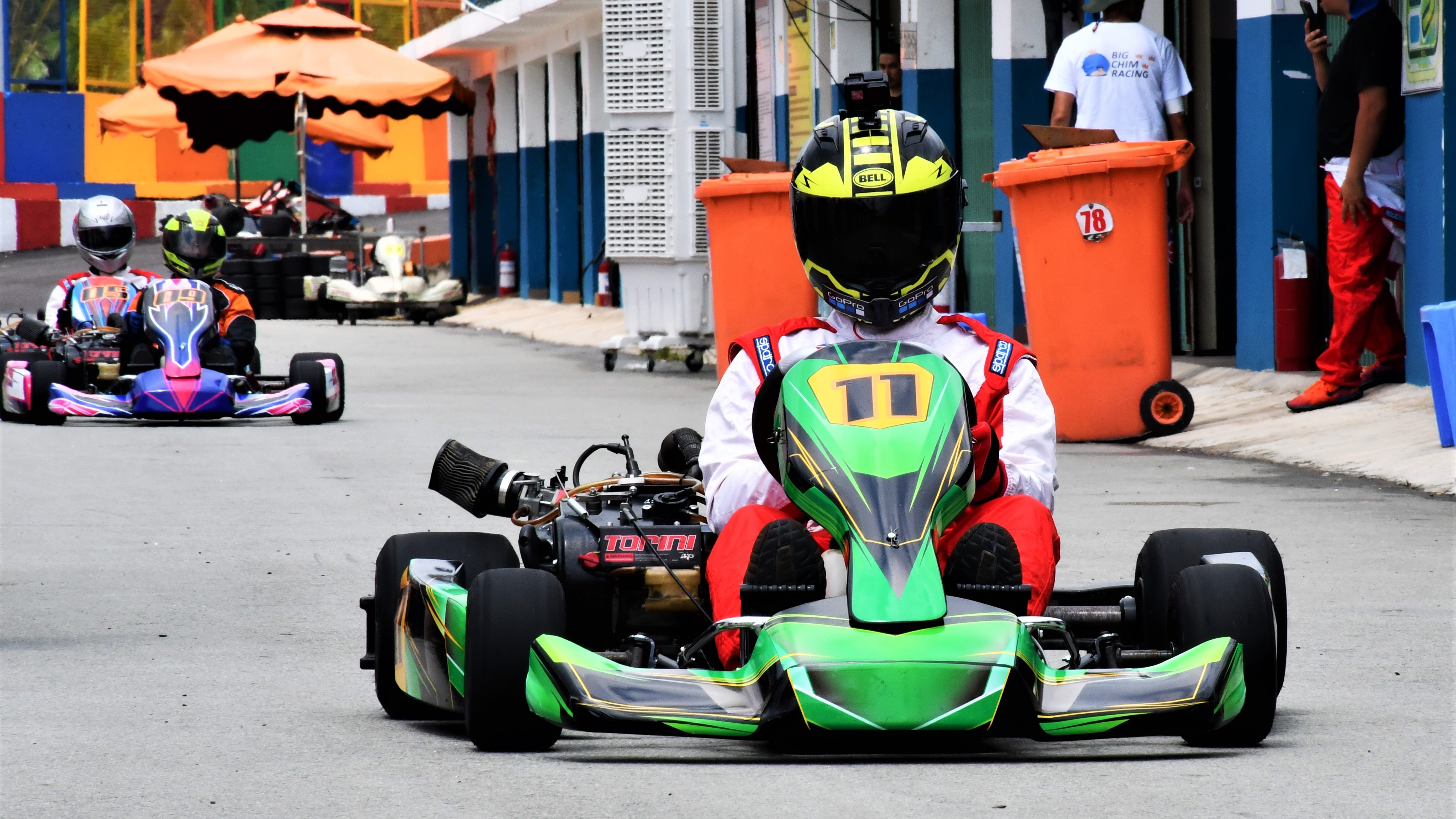Trải nghiệm thi đấu Go-Kart sau khi chơi các môn đua xe khác ảnh 10 Trai nghiem thi dau Go-Kart sau khi choi cac mon dua xe khac anh 10