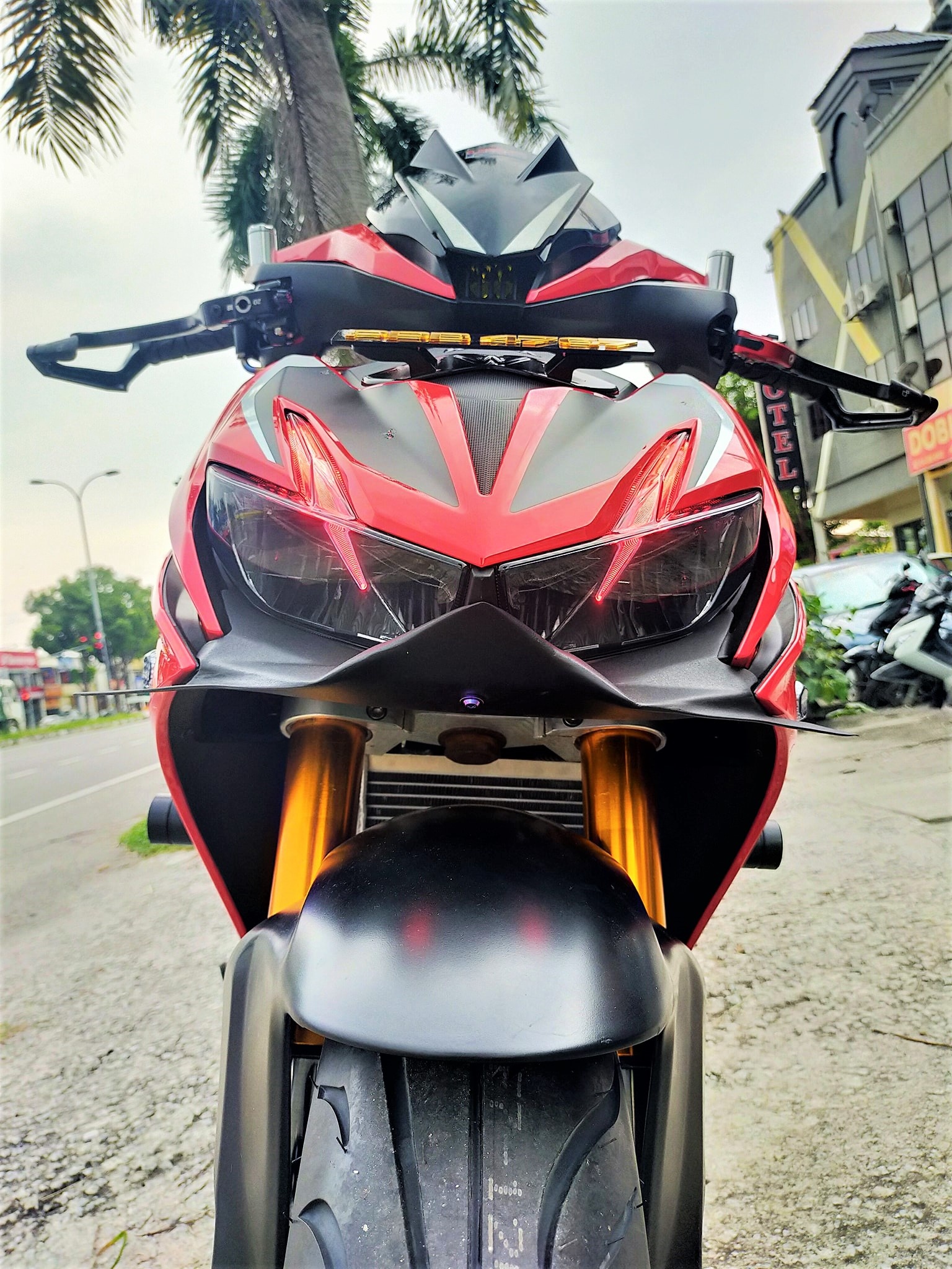 Honda Winner X voi ban do dac biet cua dan choi Malaysia anh 2