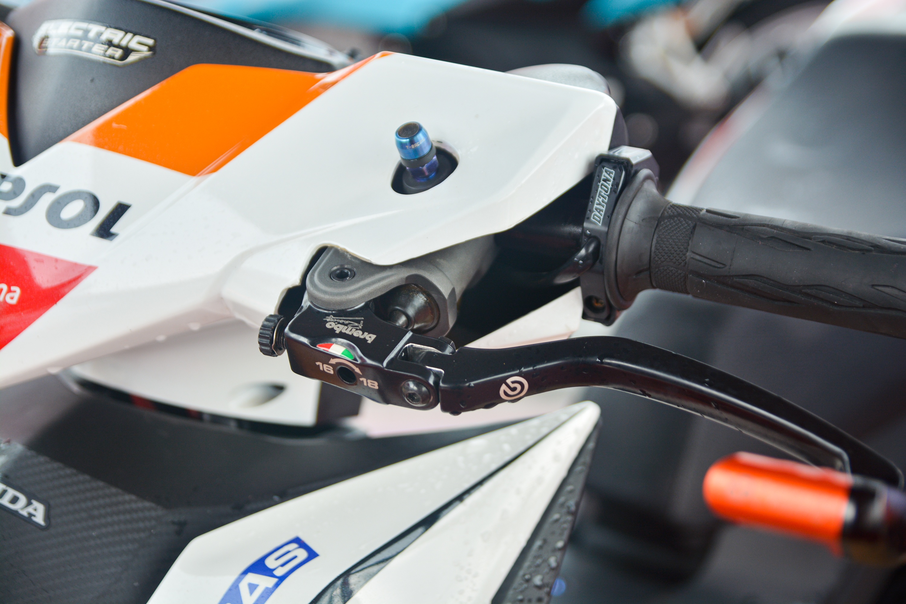 Honda Winner với bản độ cực chất của biker Việt ảnh 5 Honda Winner voi ban do cuc chat cua biker Viet anh 5