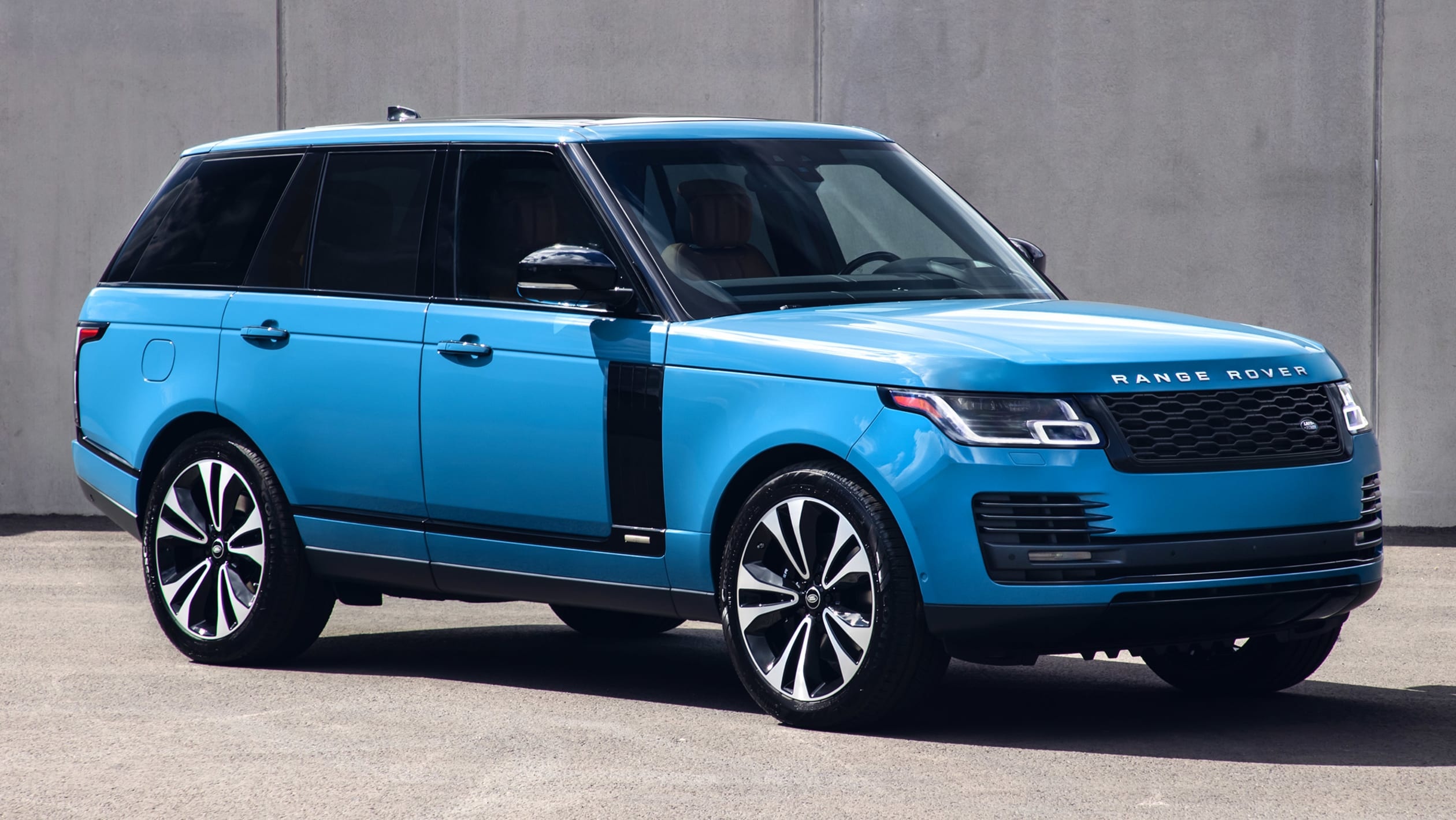 Ra mắt Range Rover Fifty - giới hạn 1970 chiếc,  chưa có giá bán ảnh 10 Ra mat Range Rover Fifty - gioi han 1970 chiec,  chua co gia ban anh 10