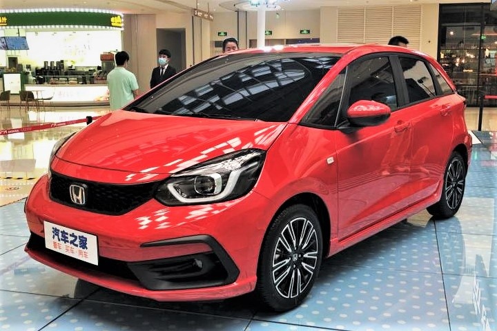 Honda Jazz 2020 ra mat o Trung Quoc - 2 bien the, thay doi ngoai that hinh anh
