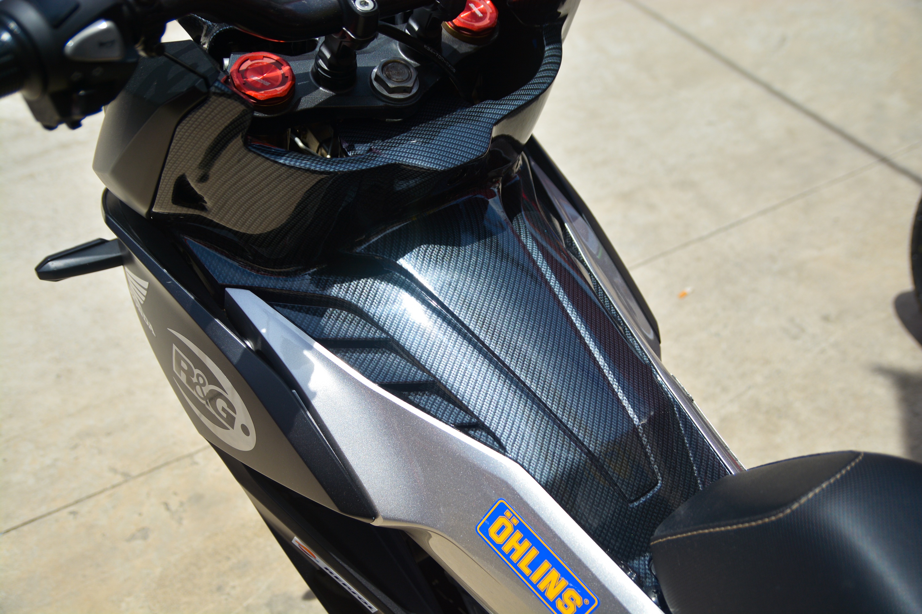 Can canh Honda Winner X voi dan chan Honda CB150R Neo Sport Cafe anh 6