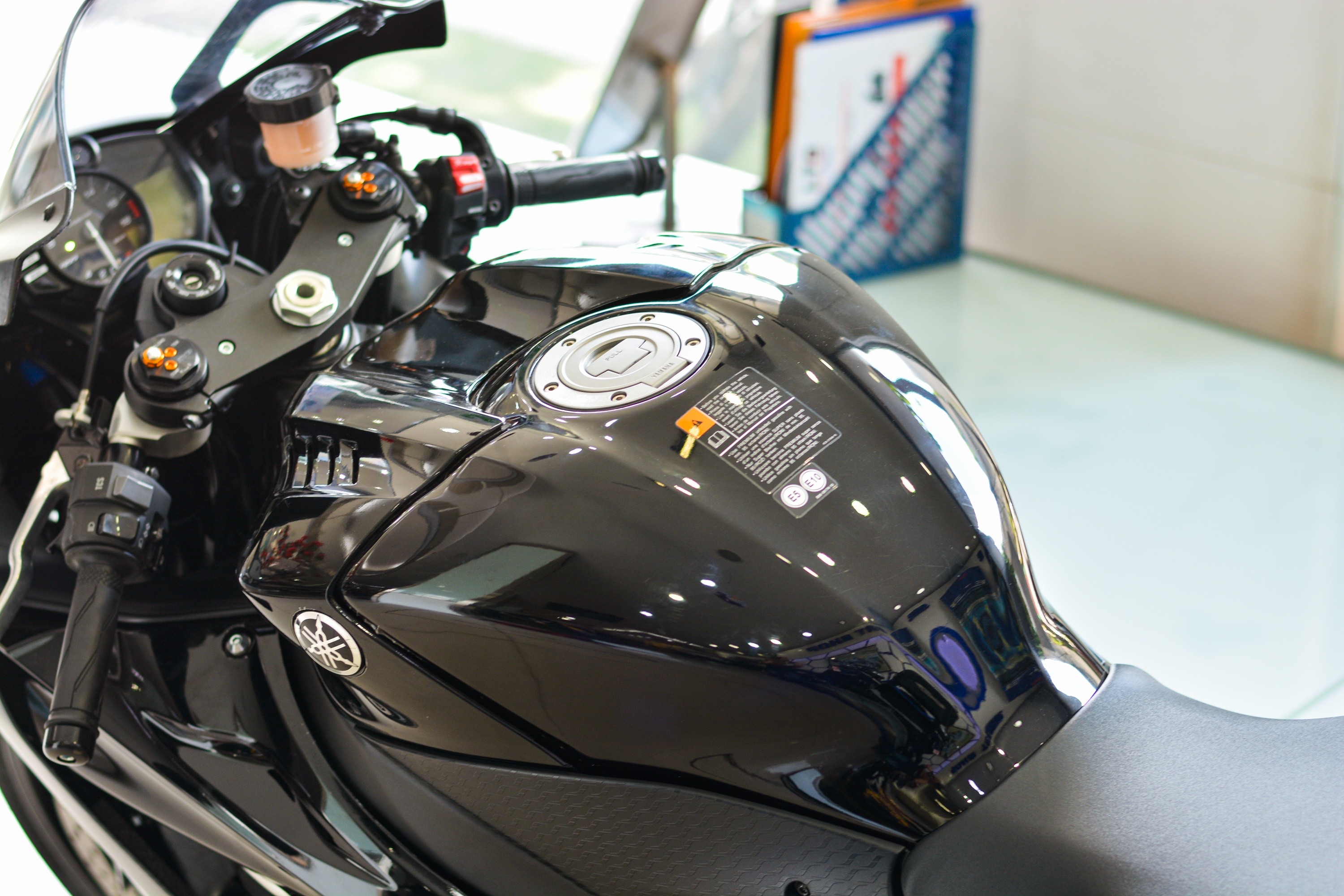 Yamaha YZF-R6 2020 ve VN - 2 phien ban,  gia tu 599 trieu anh 8