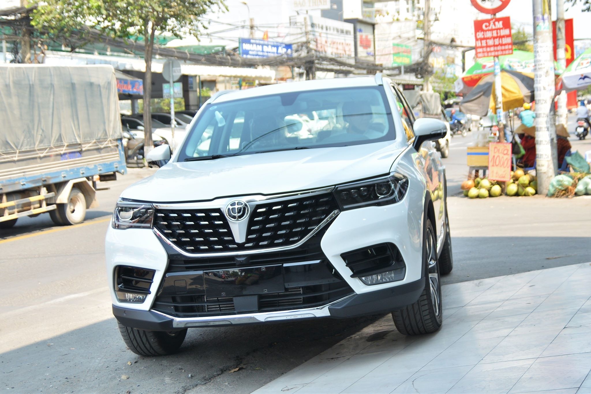 Thi thu cau hoi diem liet bang lai oto hang B2 (Phan 2) anh 7