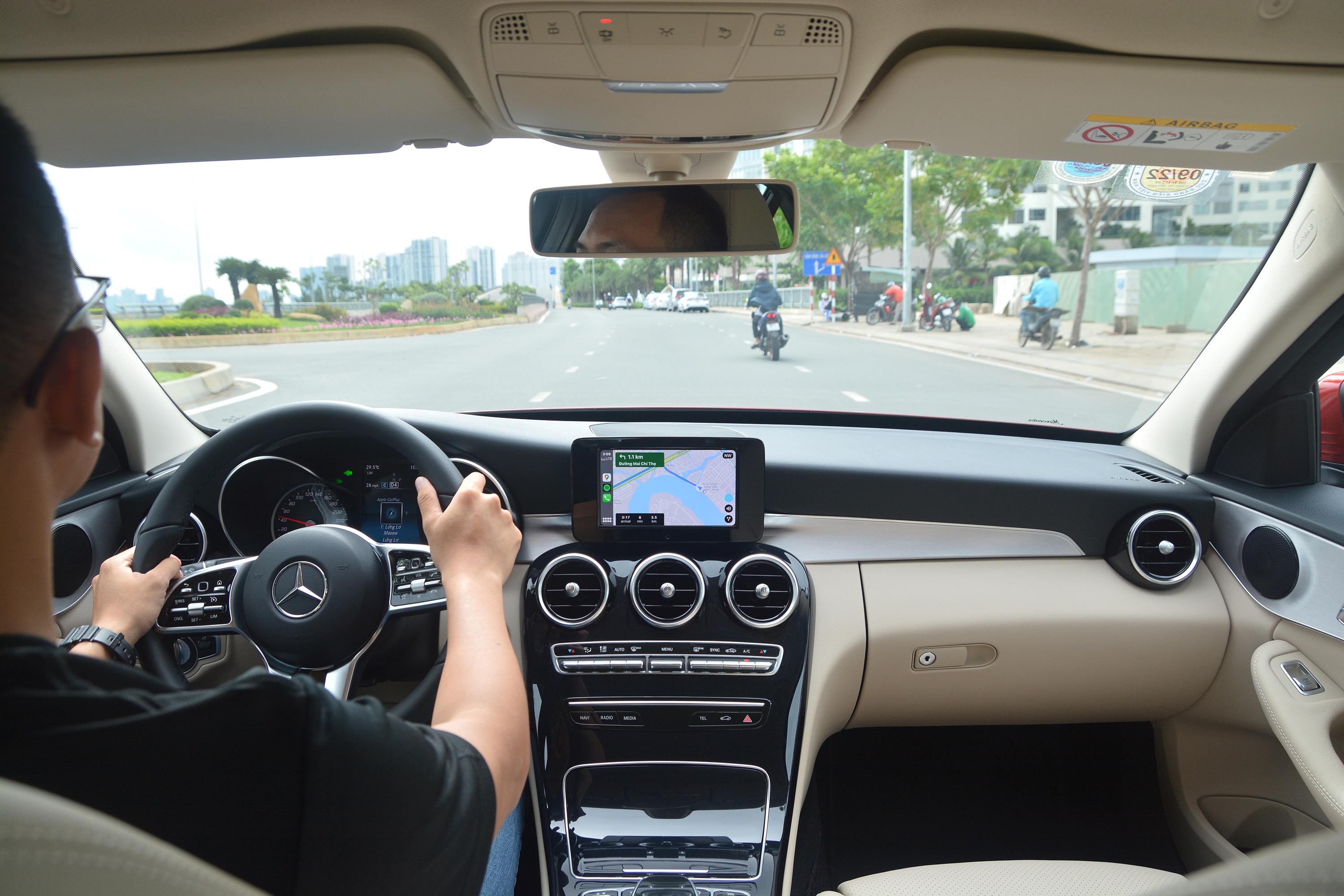 Thi thu cau hoi diem liet bang lai oto hang B2 (Phan 2) anh 2