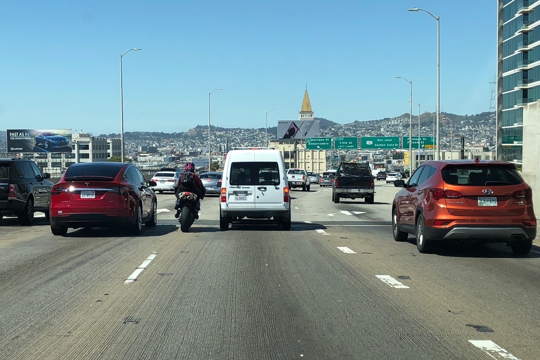 Thi thu cau hoi diem liet bang lai oto hang B2 (Phan 2) anh 3