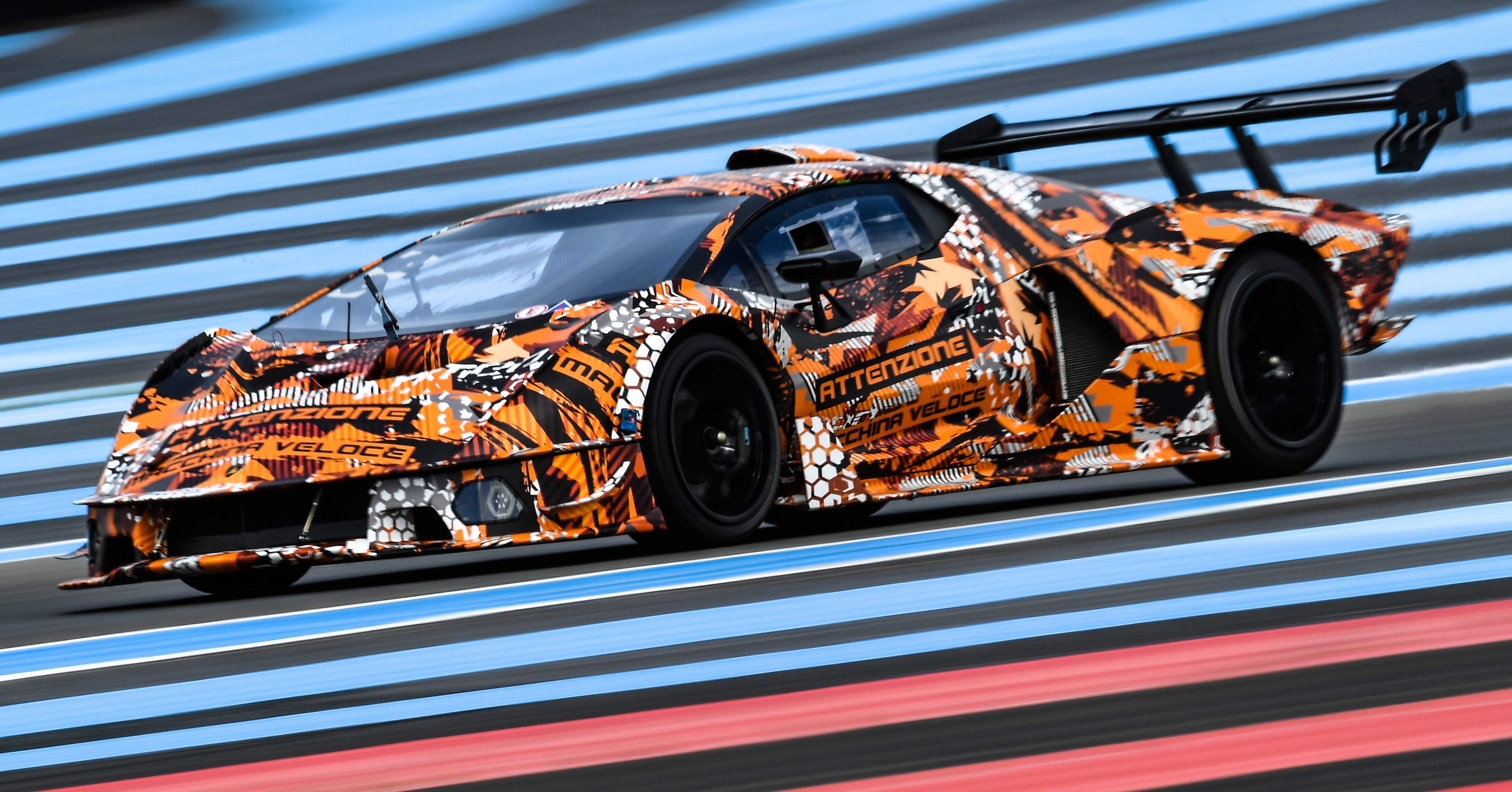 Lamborghini chuan bi trinh lang sieu xe moi anh 6