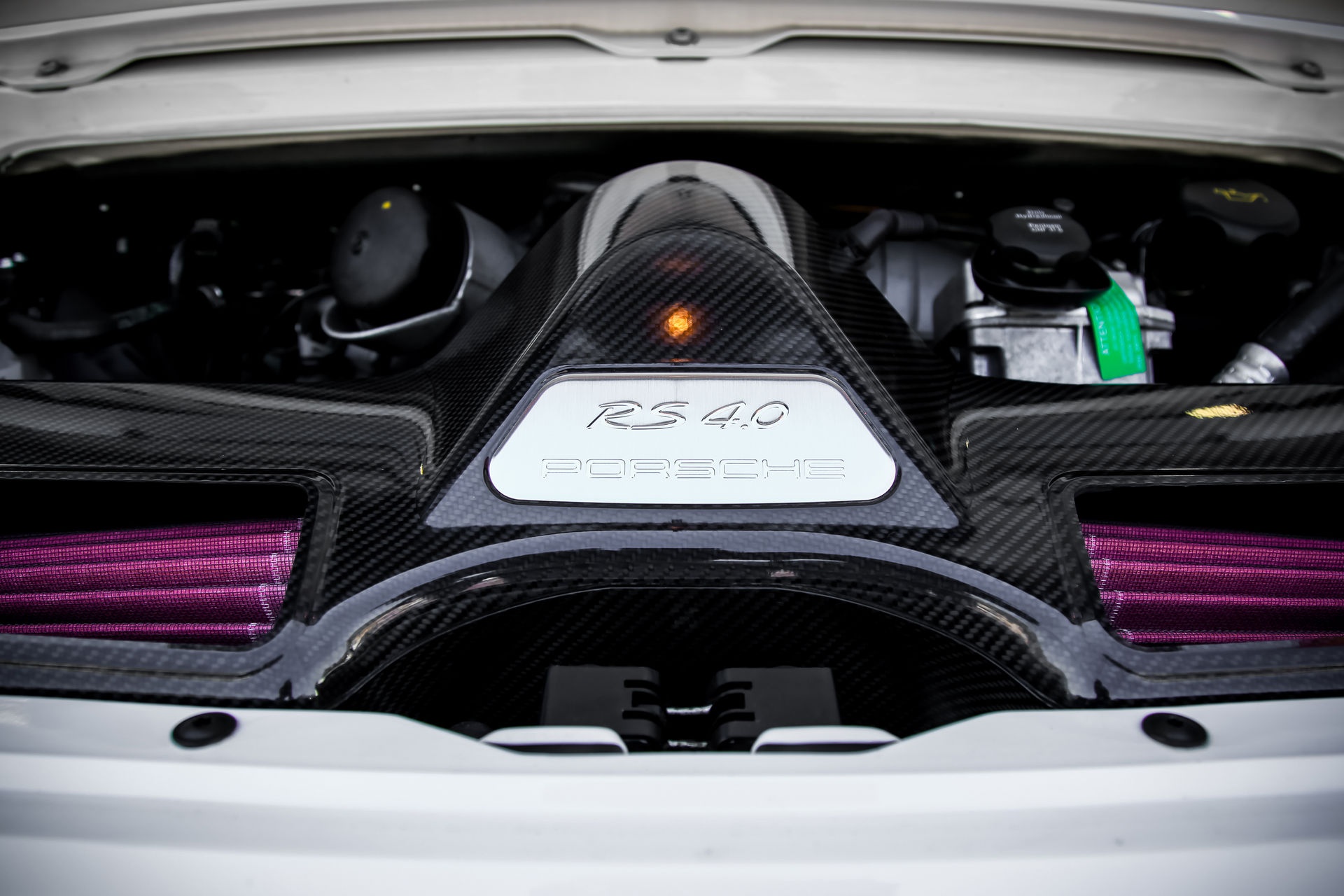 Ngam nhin Porsche 911 GT3 RS 4.0 2011 phien ban gioi han dac biet anh 18