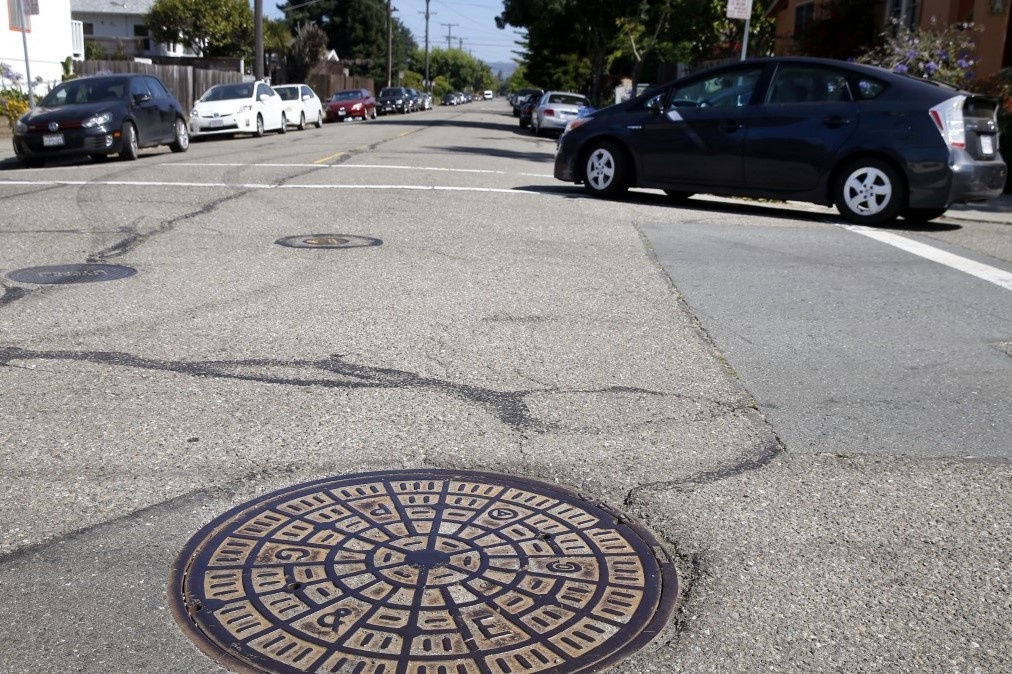 Thi thu cau hoi diem liet bang lai oto hang B2 (Phan 2) anh 10