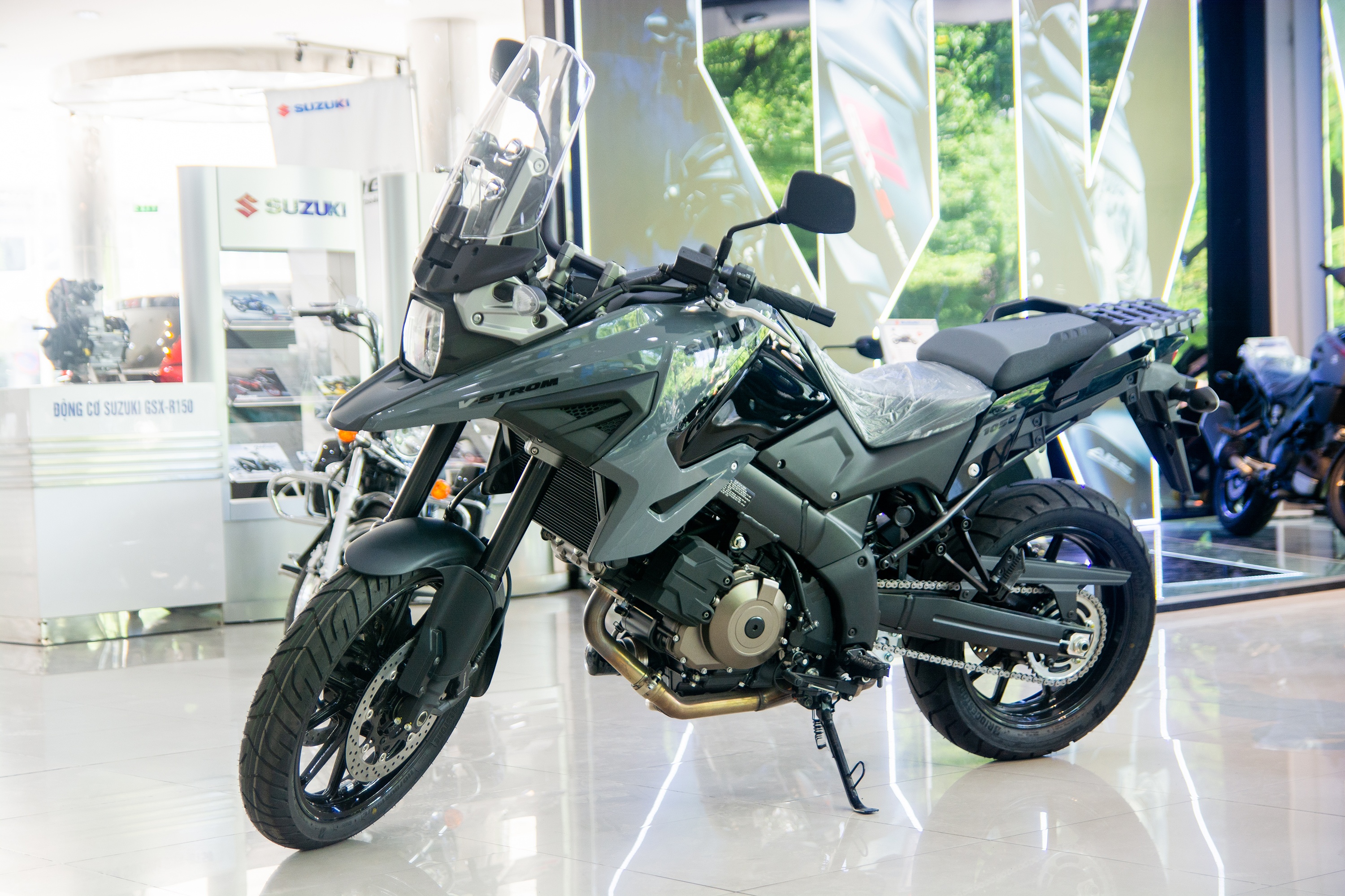Suzuki V-Strom 1050 ve VN - moto adventure gia 419 trieu anh 18